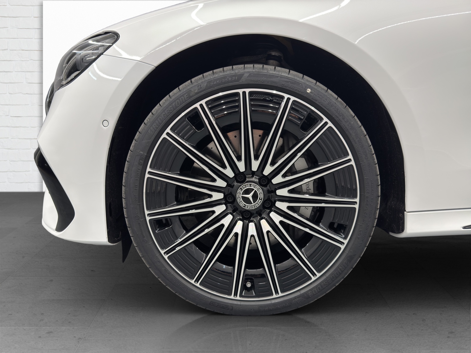 MERCEDES-BENZ E 450 d AMG Line 4Matic-image-5
