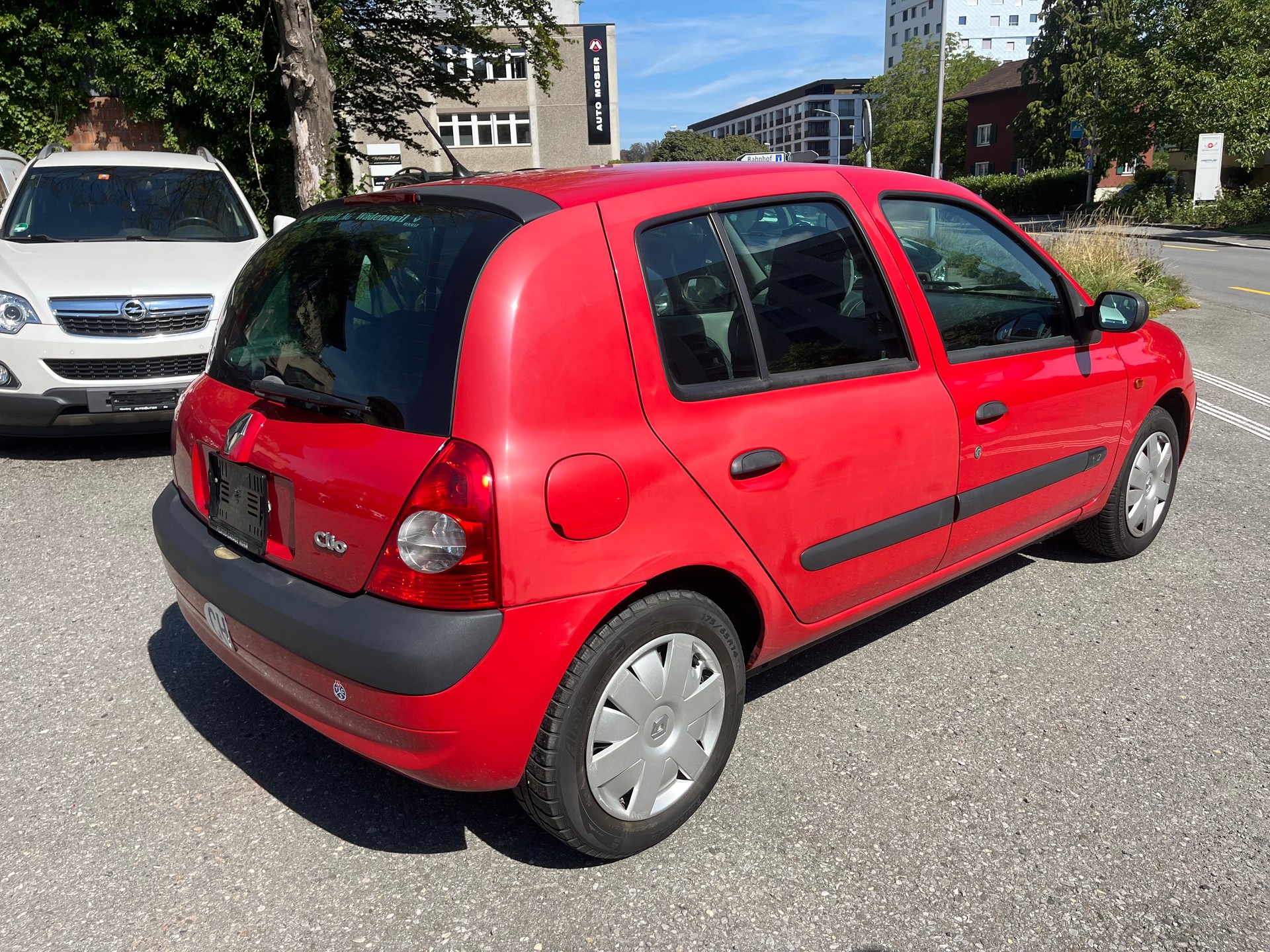RENAULT Clio 1.2 Authentique Pack-image-4