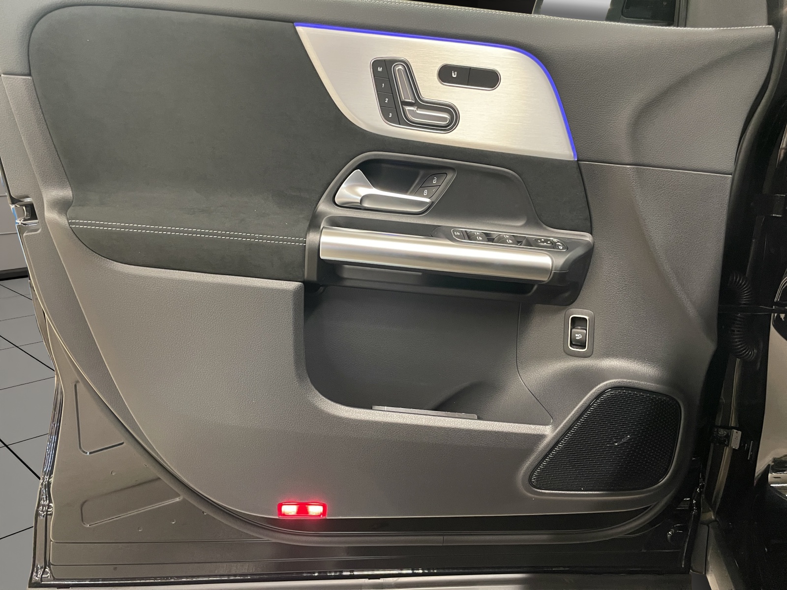 Image MERCEDES-BENZ GLA-250 GLA 250 4Matic 8G-DCT Swiss Star
