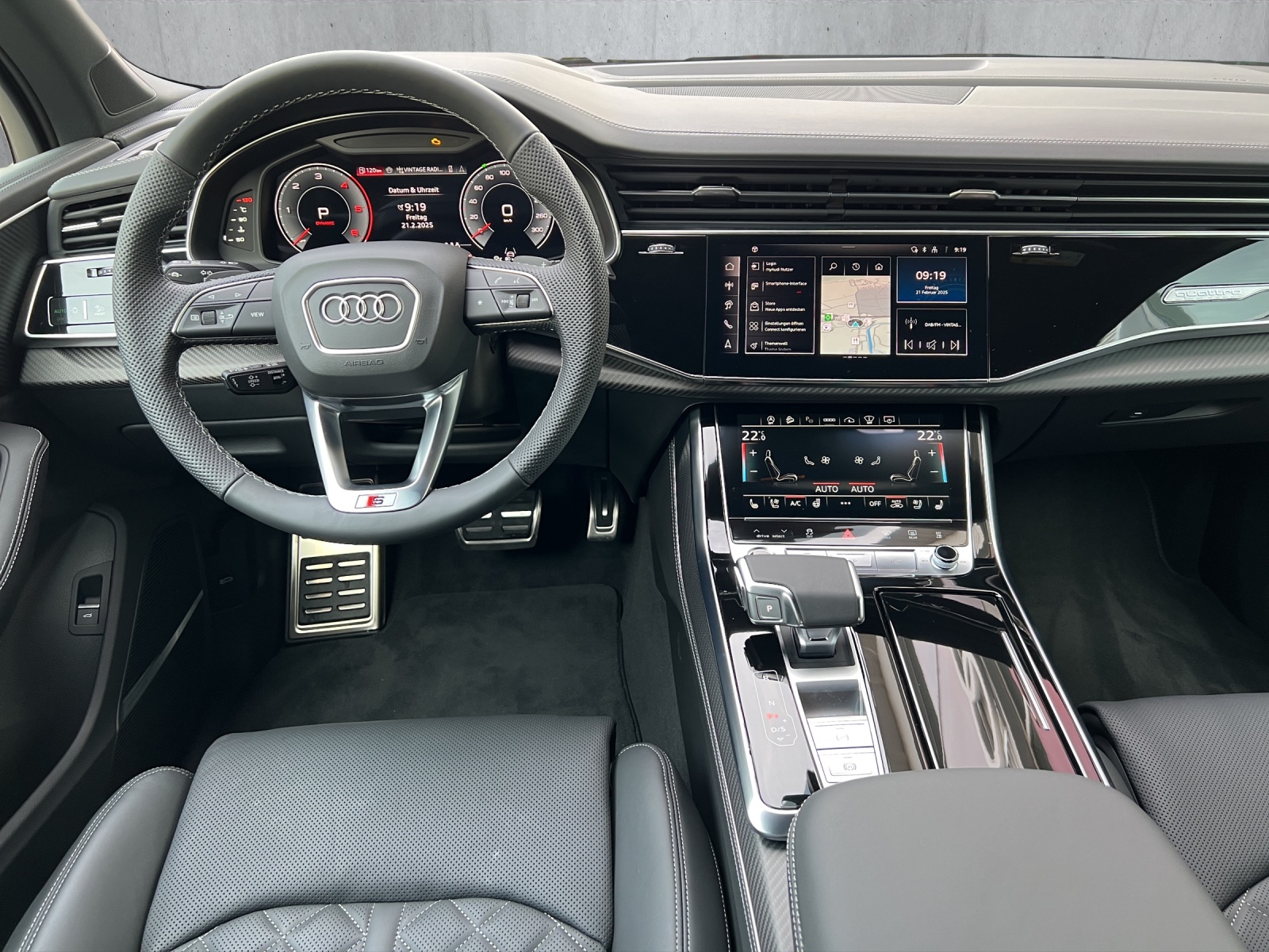 AUDI Q7-image-9