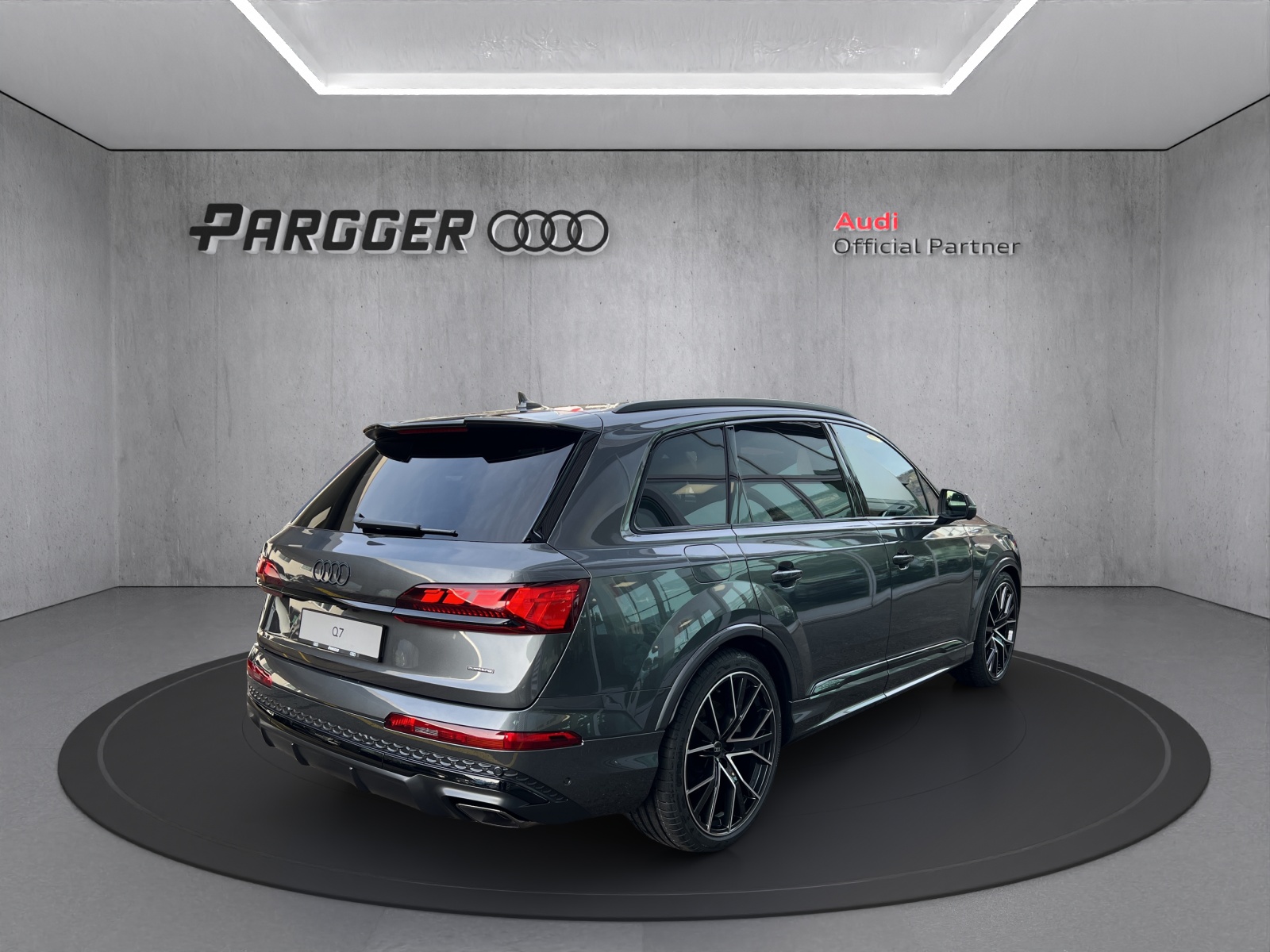 AUDI Q7-image-5