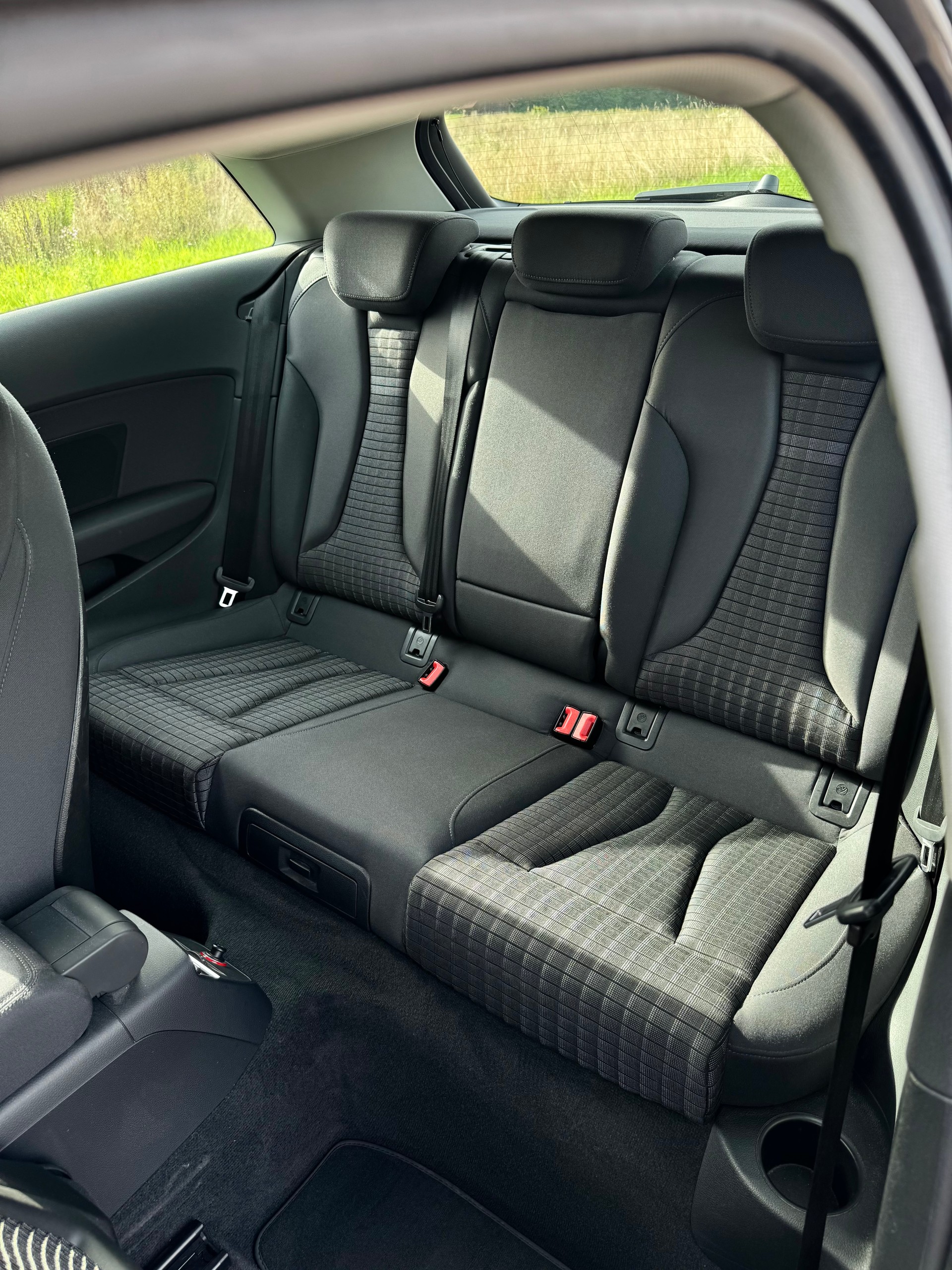 AUDI A3 1.8 TFSI Ambition quattro S-tronic / ab MFK bei Verkauf-image-21