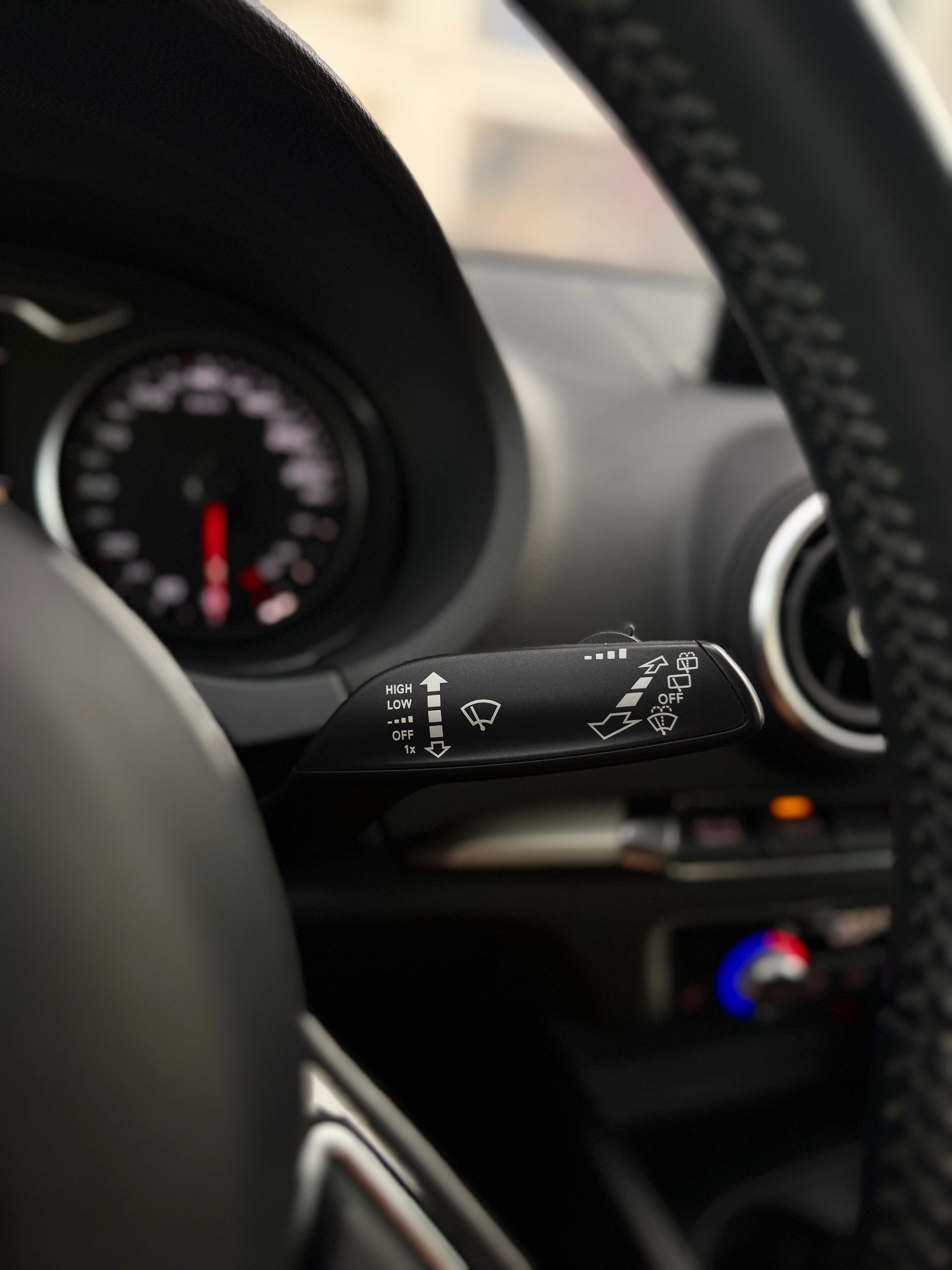 AUDI A3 1.8 TFSI Ambition quattro S-tronic / ab MFK bei Verkauf-image-18