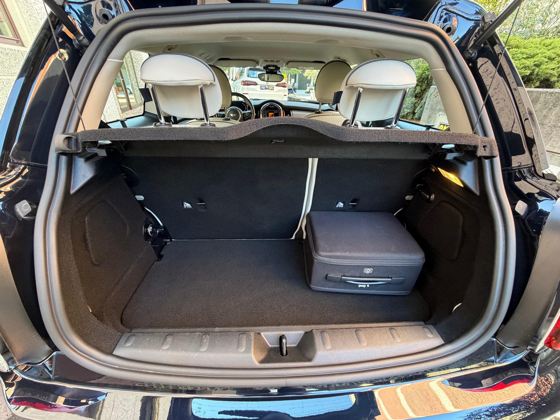 MINI Cooper Steptronic DKG-image-12