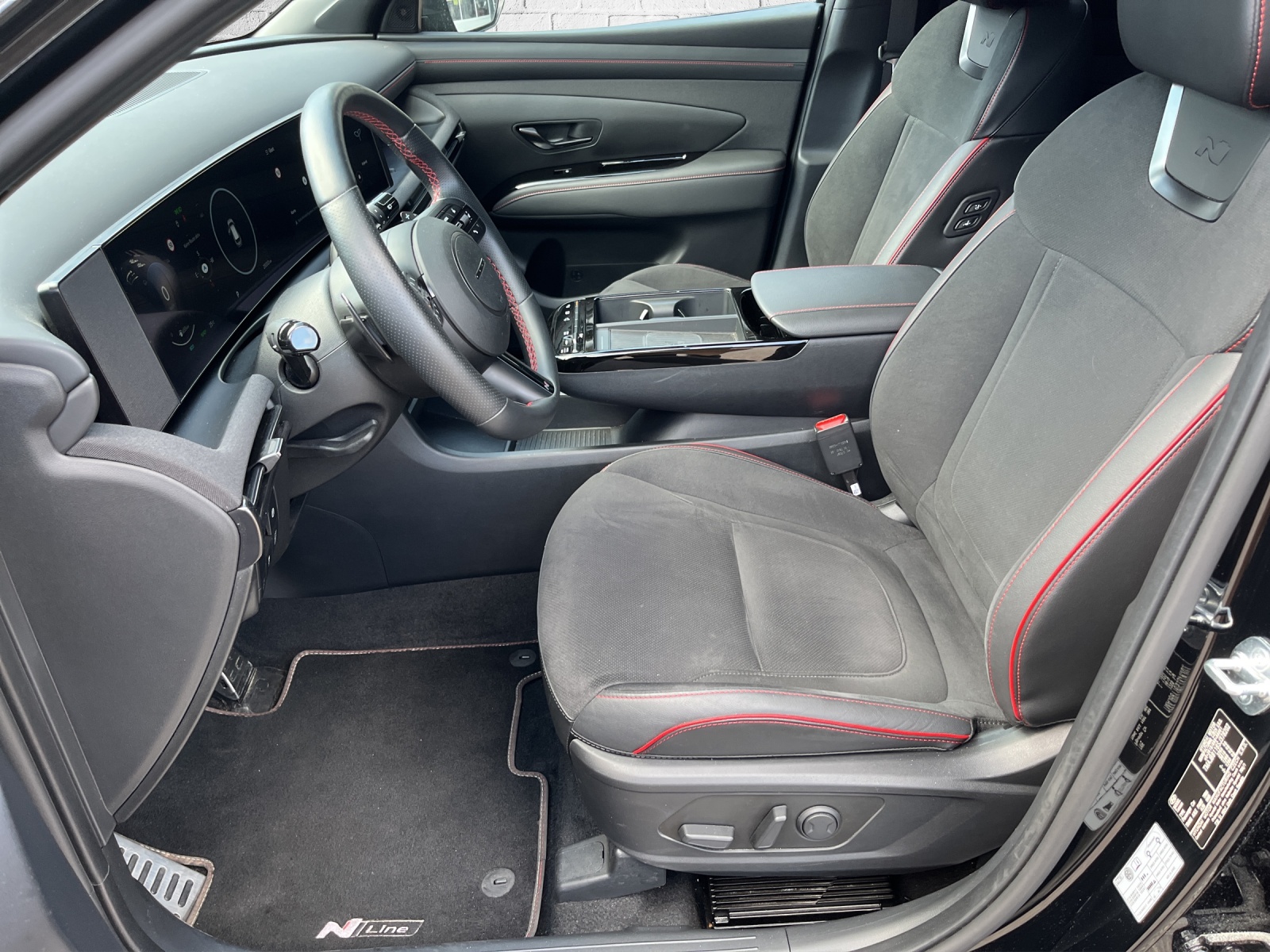 HYUNDAI Tucson 1.6 TGDI HEV N Line LUX pack 4WD-image-8