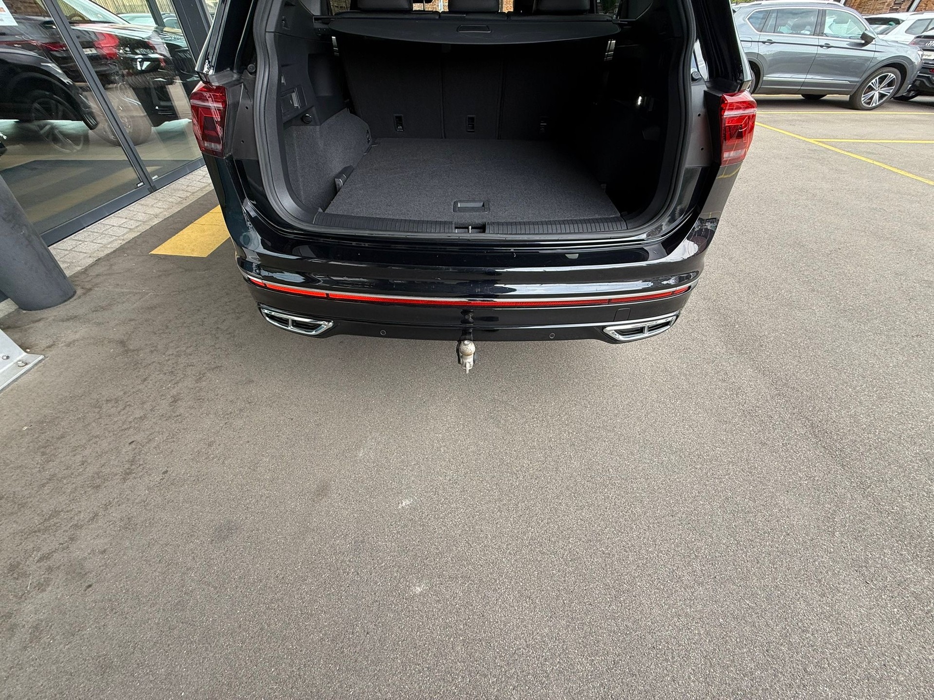 VW TIGUAN 2.0TSI DSG 4Motion Allspace-image-5