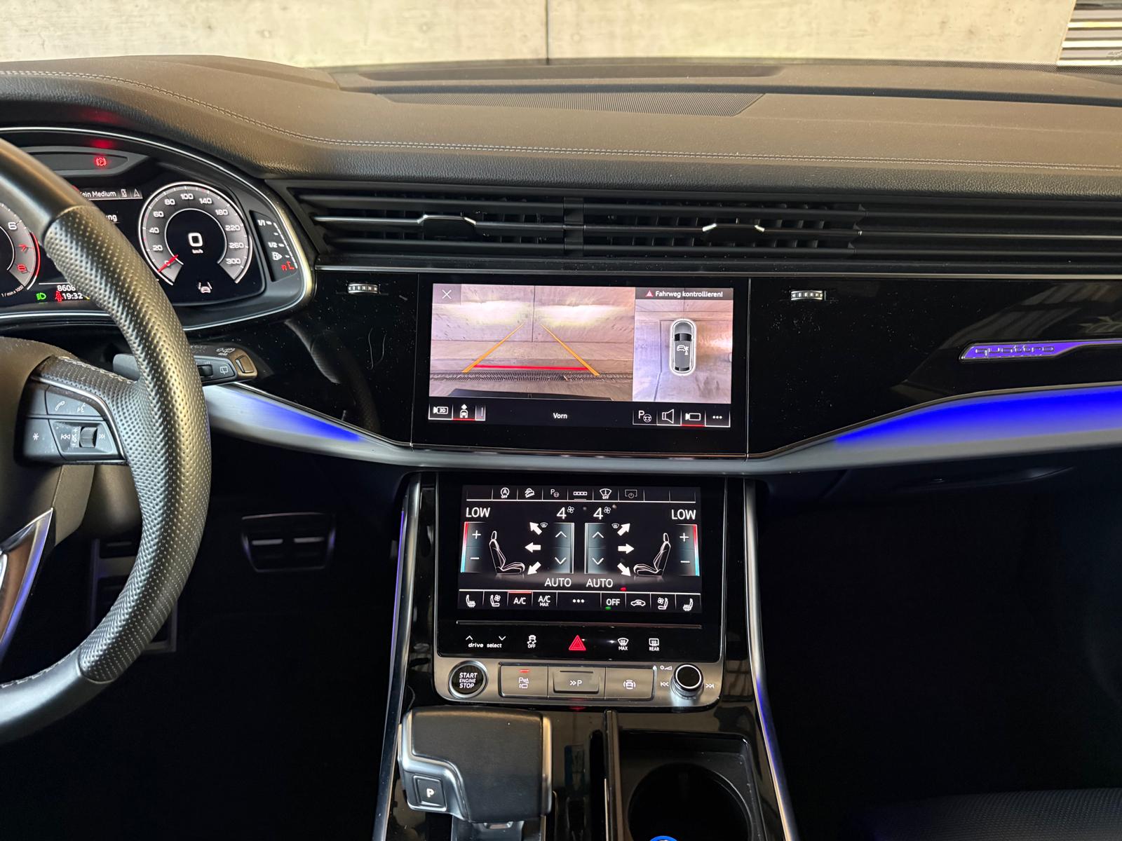 AUDI Q8 SUV 55 TFSI quattro tiptronic-image-10