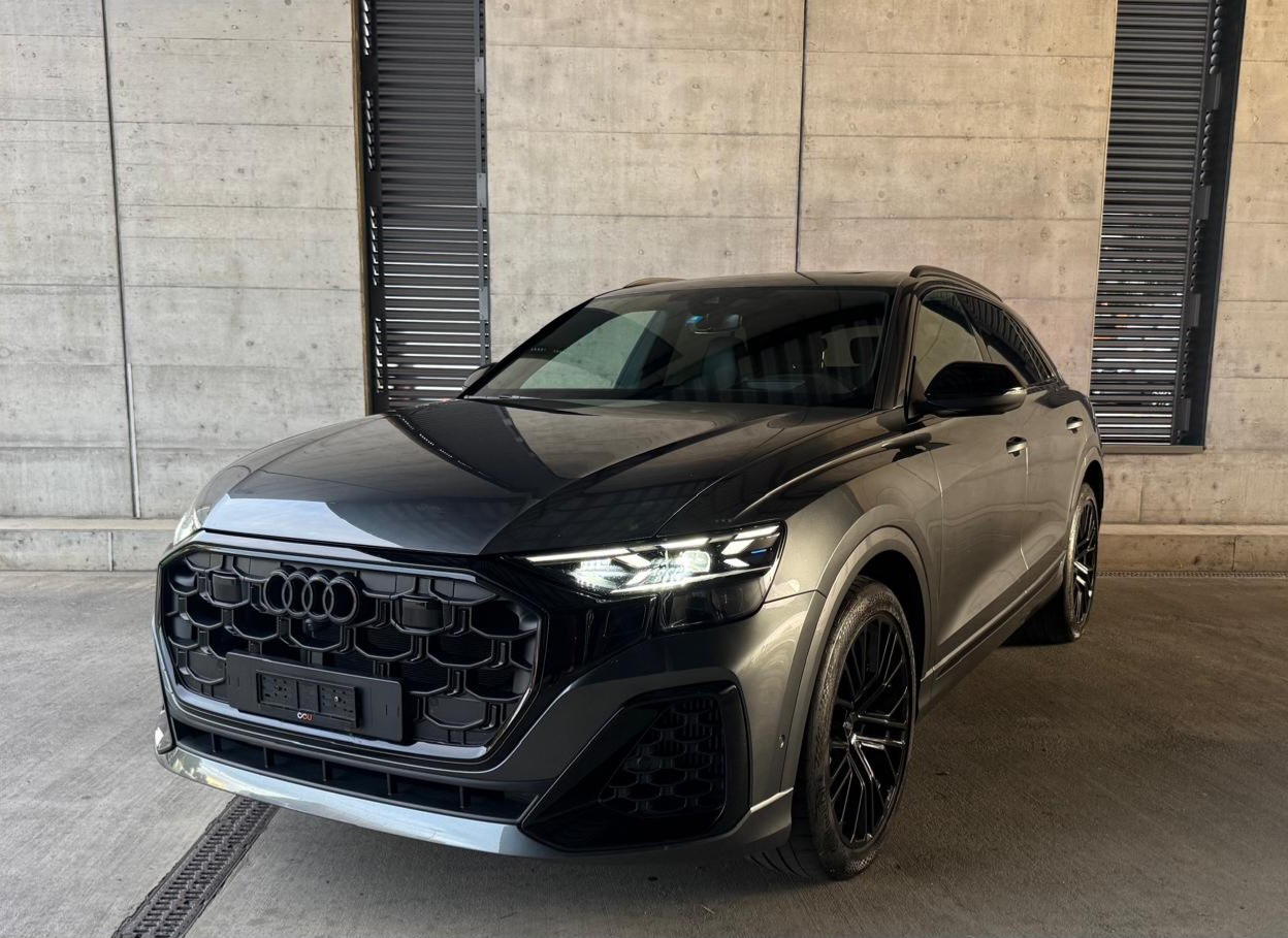 AUDI Q8 SUV 55 TFSI quattro tiptronic-image-0