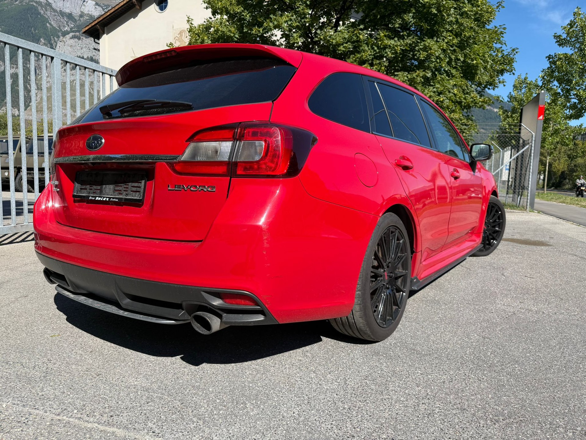SUBARU Levorg 1.6DIT AWD Lineartronic-image-1