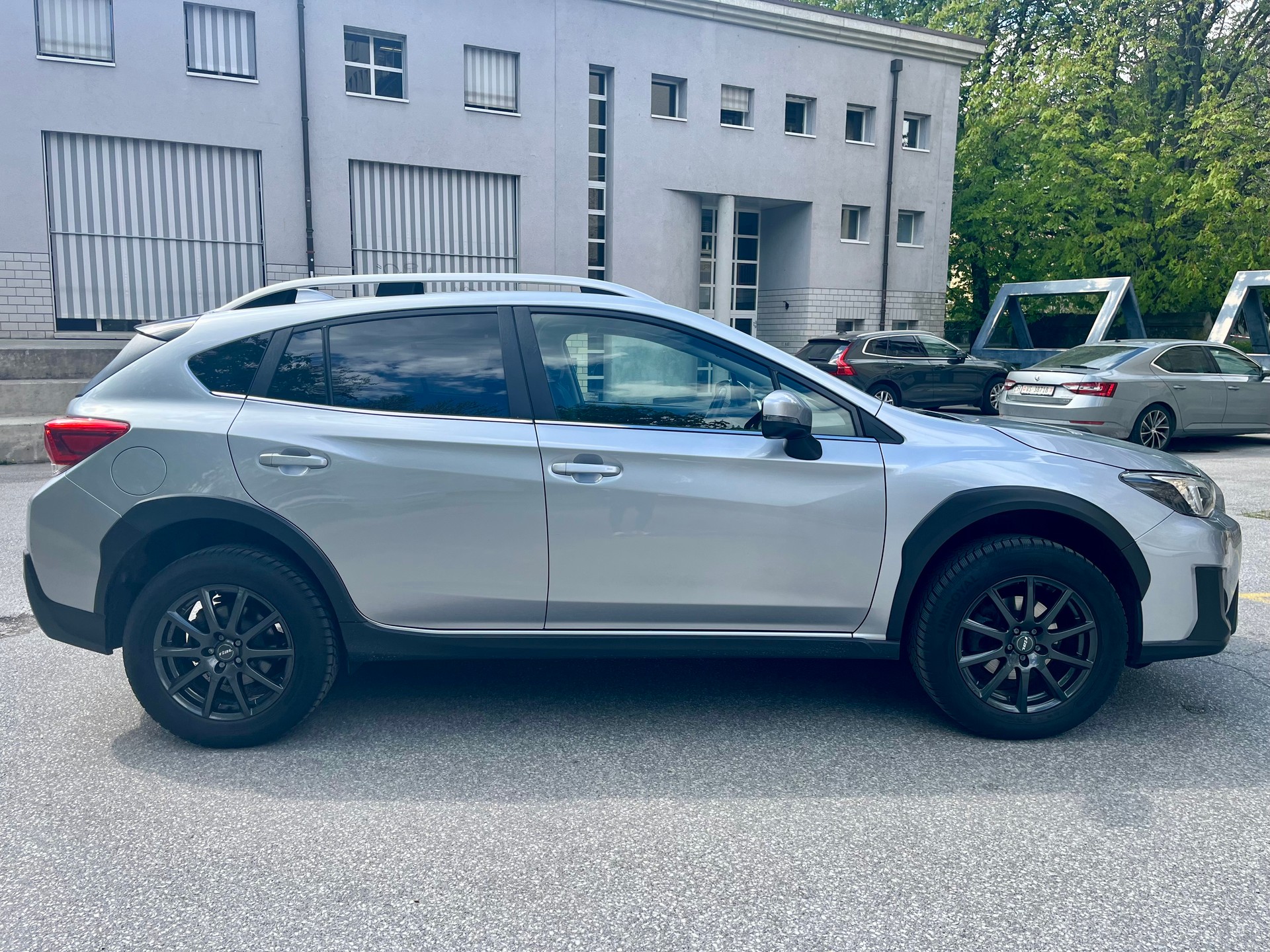 SUBARU 2.0i luxury AWD-image-0