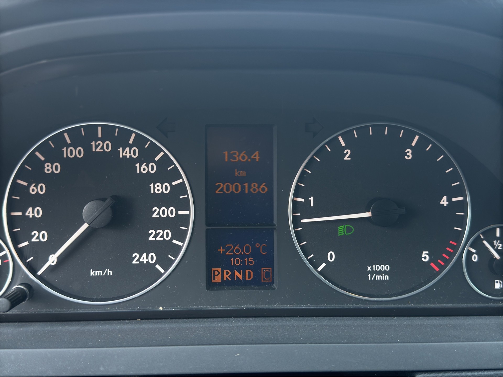 MERCEDES-BENZ A 180 CDI Classic Autotronic-image-12