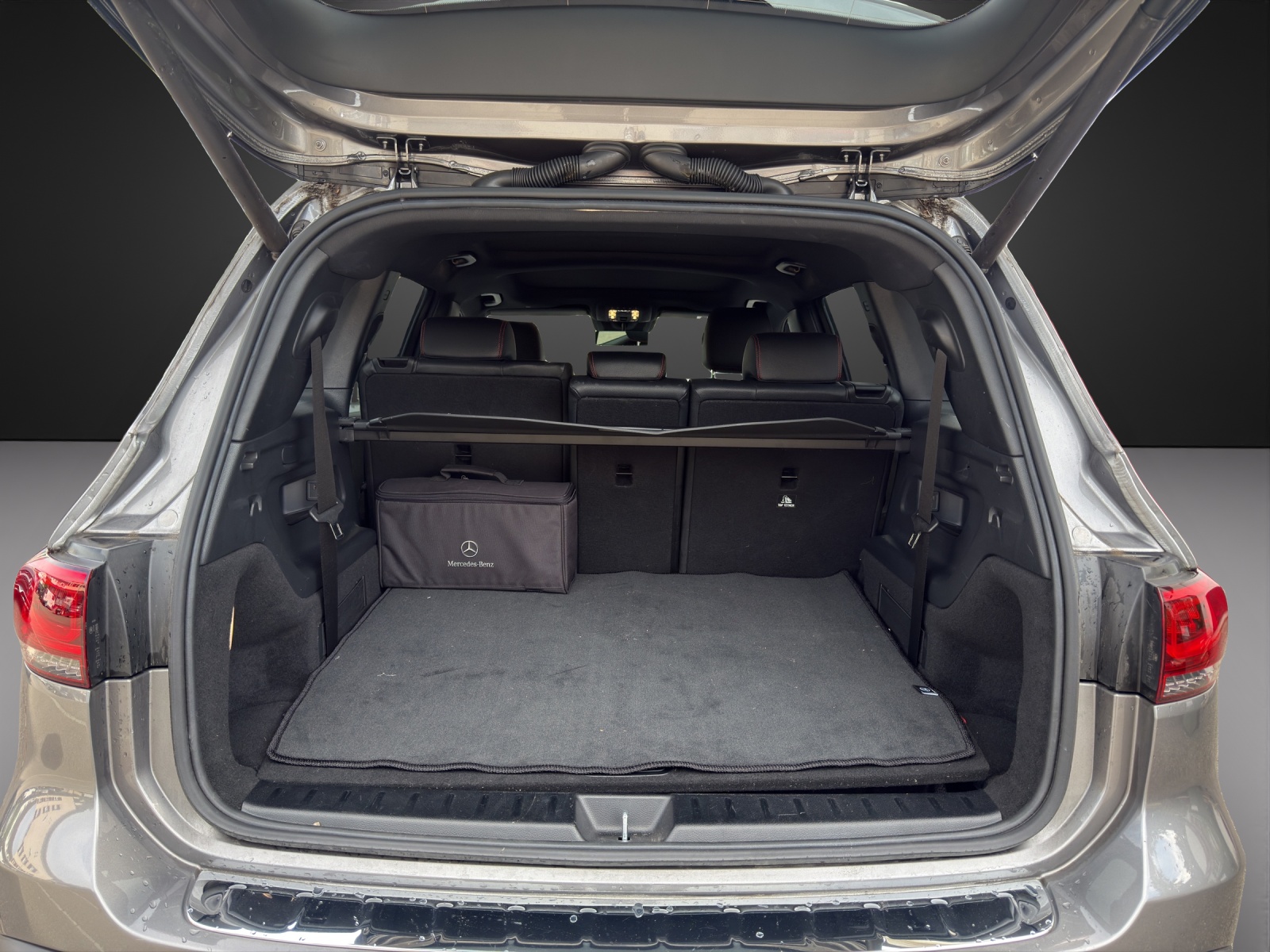 MERCEDES-BENZ EQB 300 AMG Line 4Matic-image-14