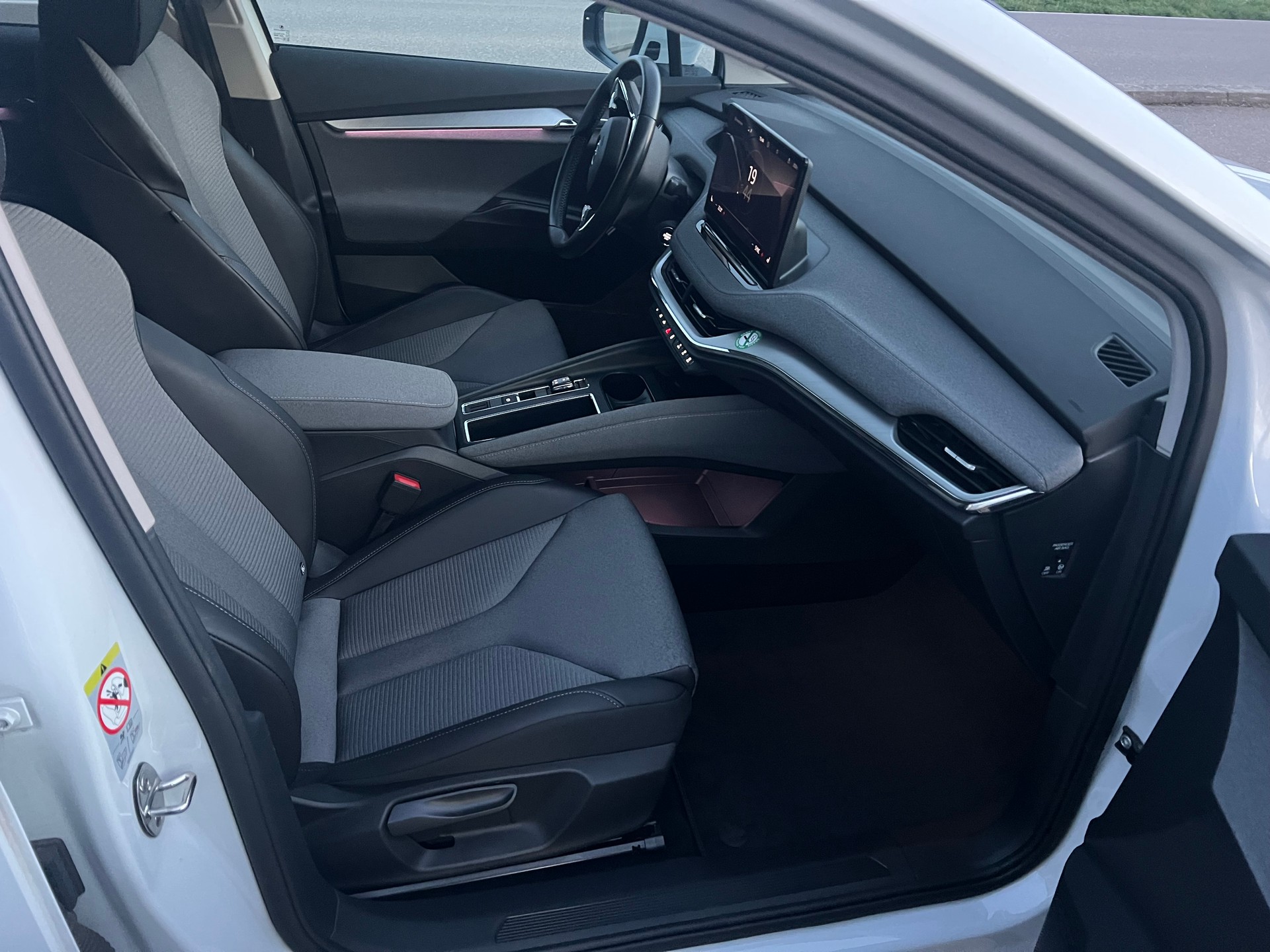 SKODA Enyaq iV 80 * TOP ZUSTAND * FRISCH AB MFK & SERVICE-image-9