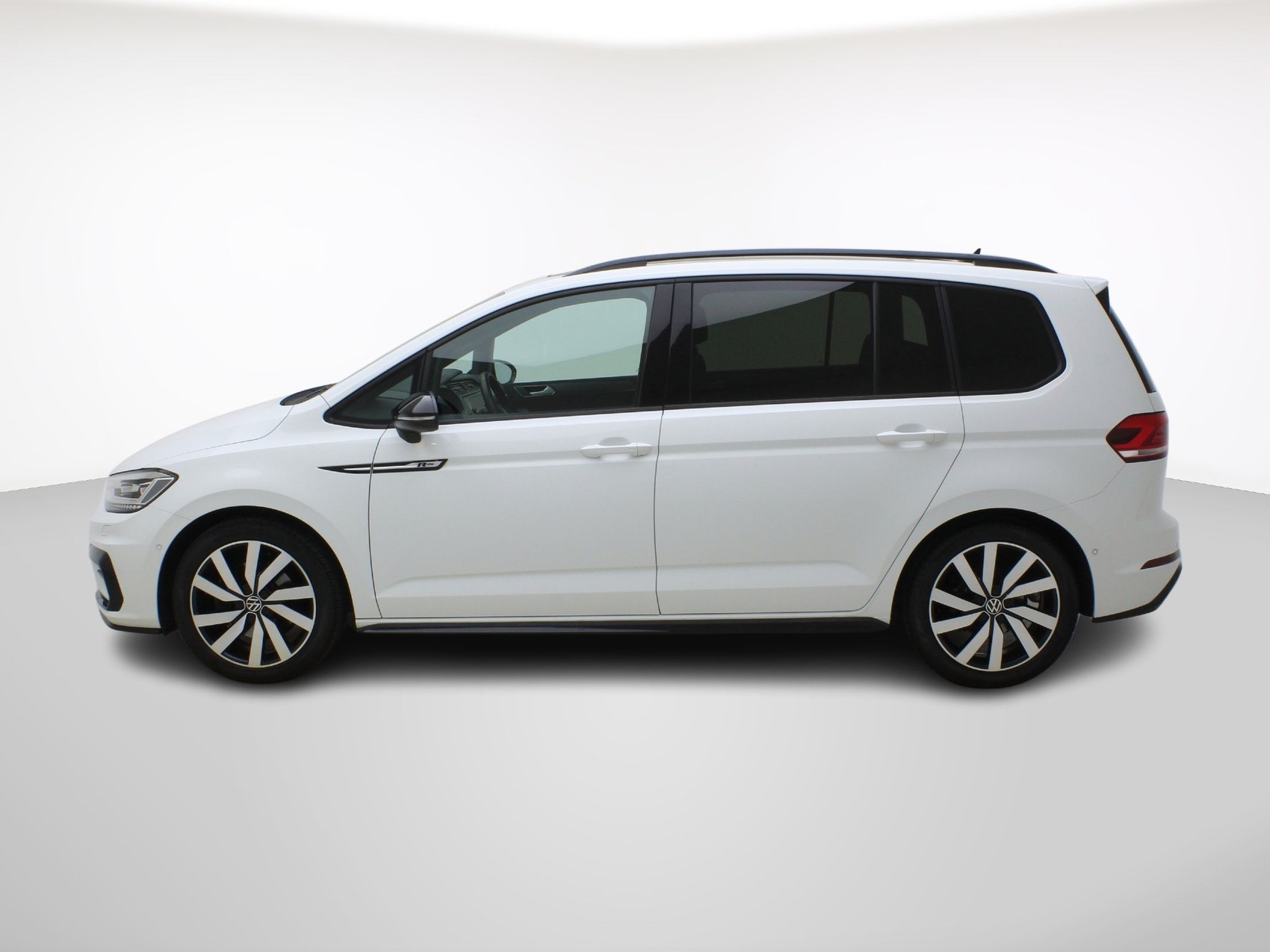 VW Touran 1.5 TSI DSG R-Line Black Style **VW Werksgarantie bis 12/2030**-image-2