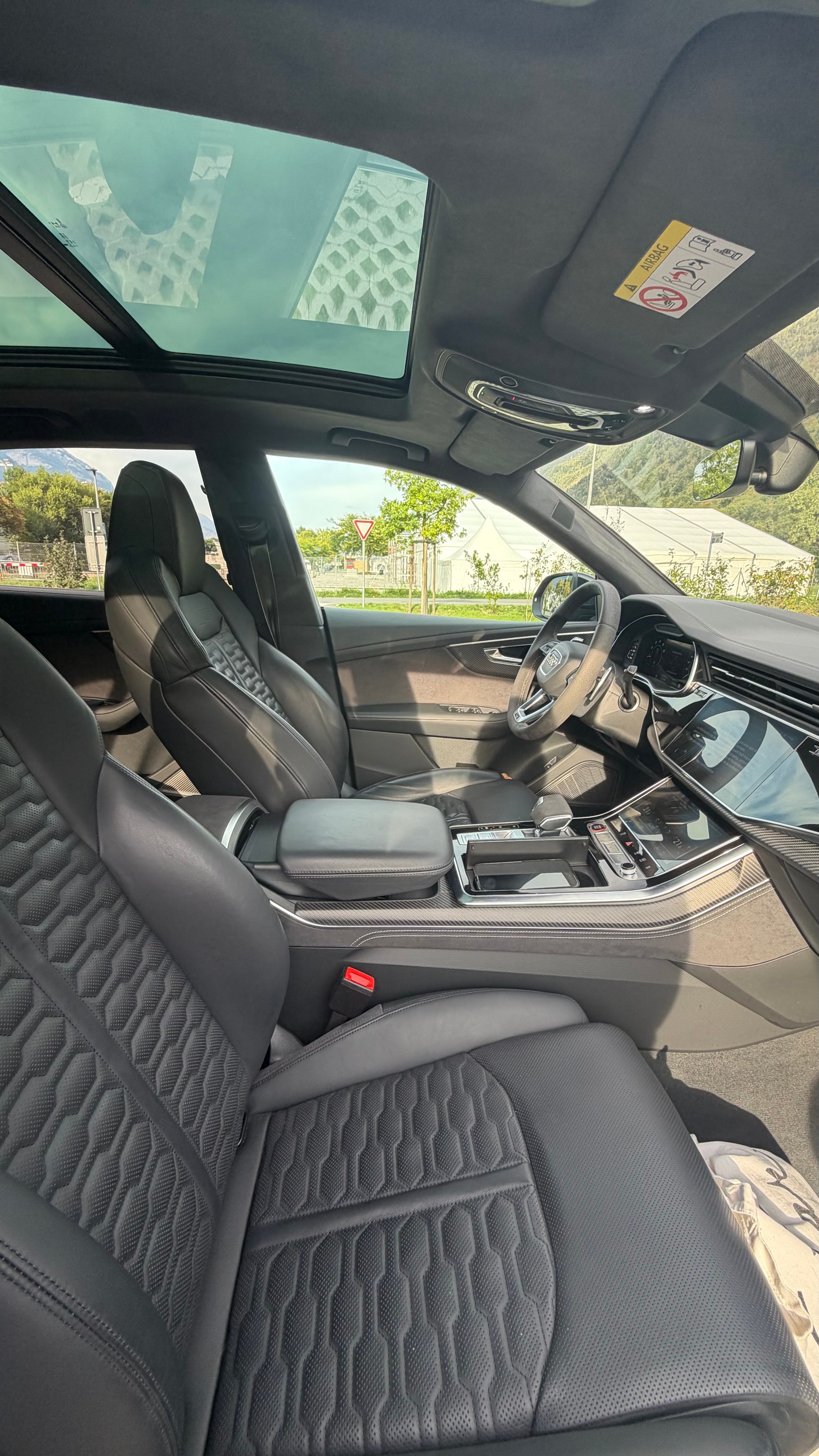 AUDI 4.0 V8 TFSI quattro T-Tronic-image-3