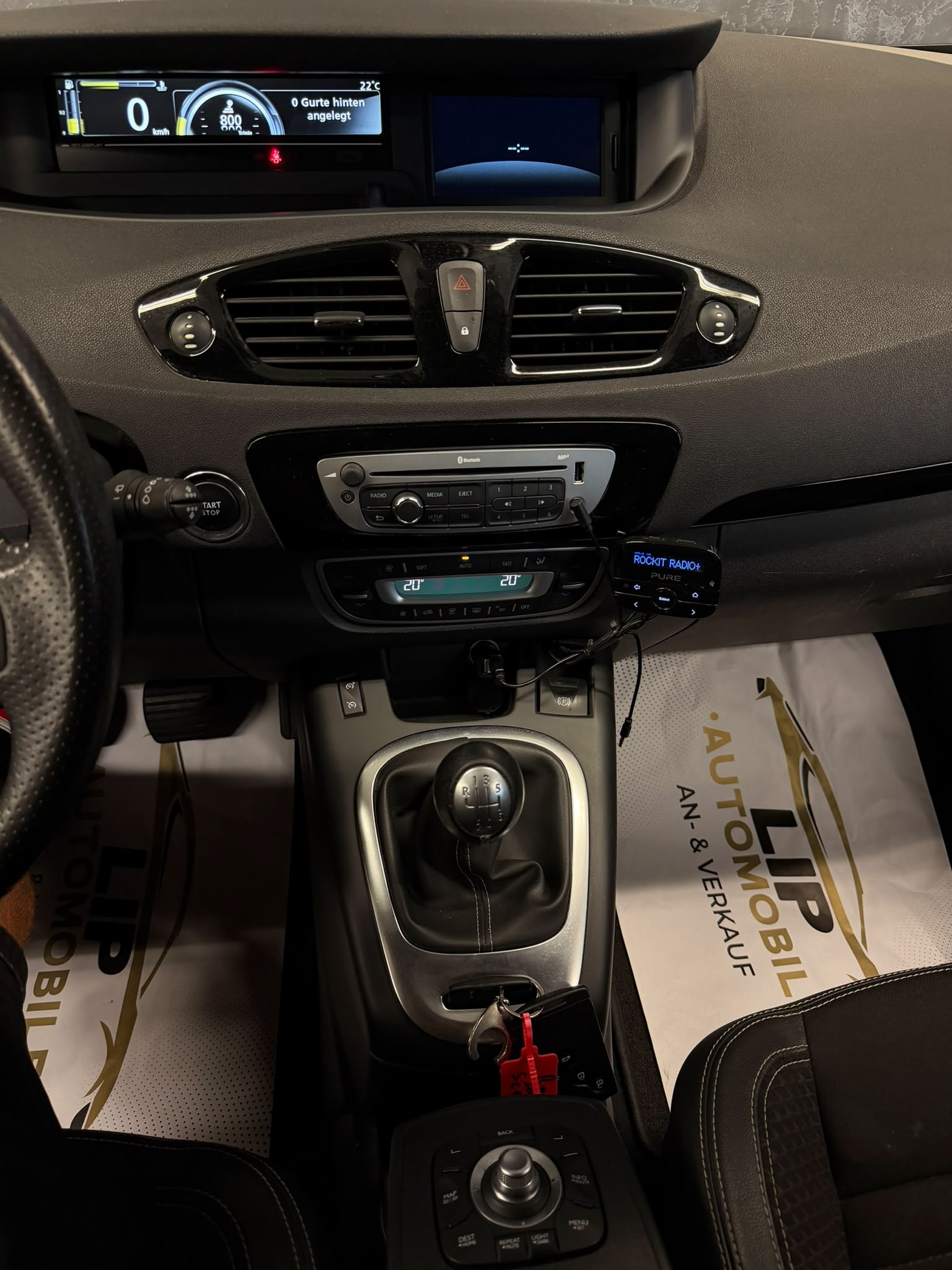 RENAULT Scénic 1.2 16V Turbo Energy-image-9