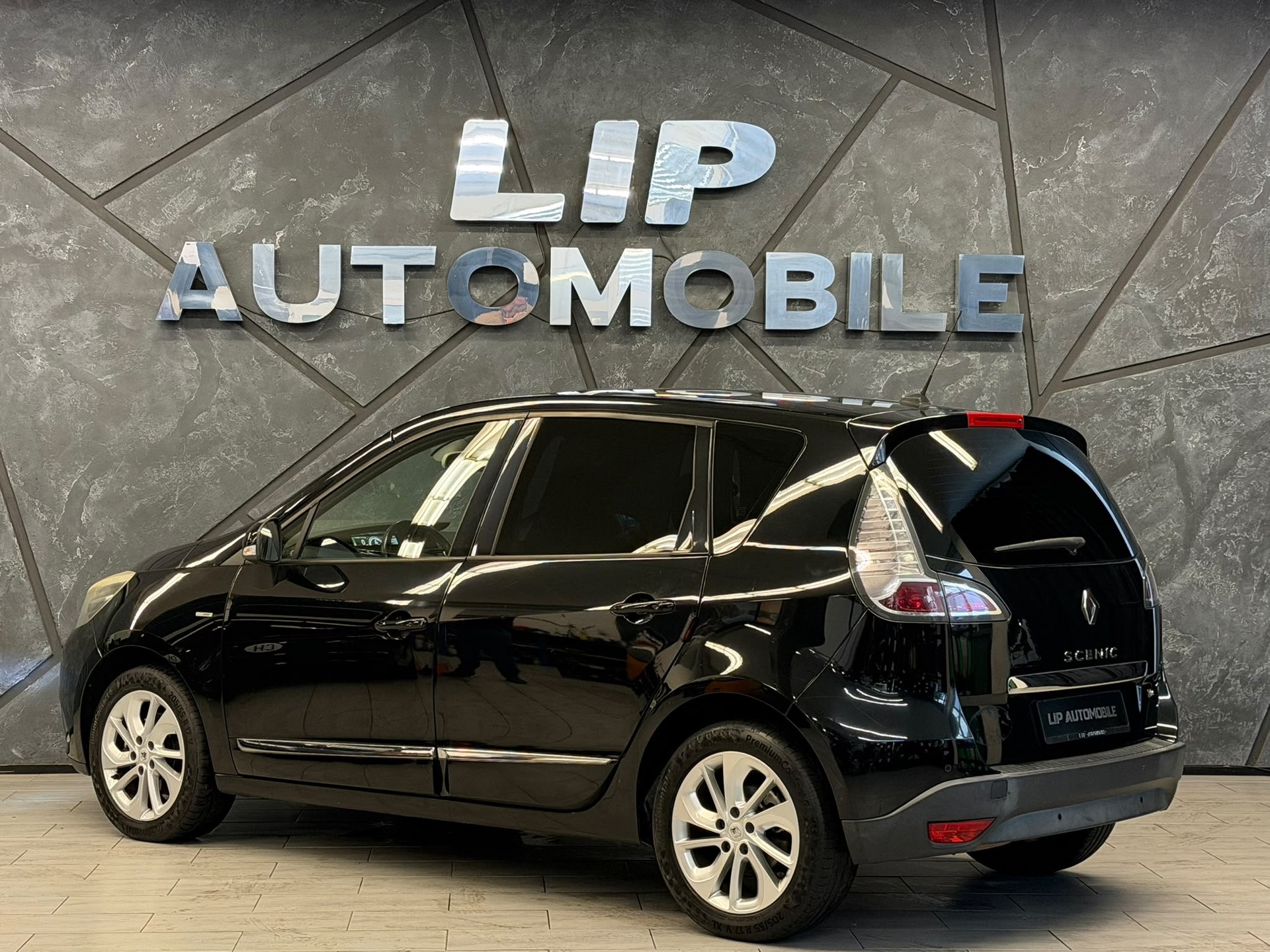 RENAULT Scénic 1.2 16V Turbo Energy-image-7
