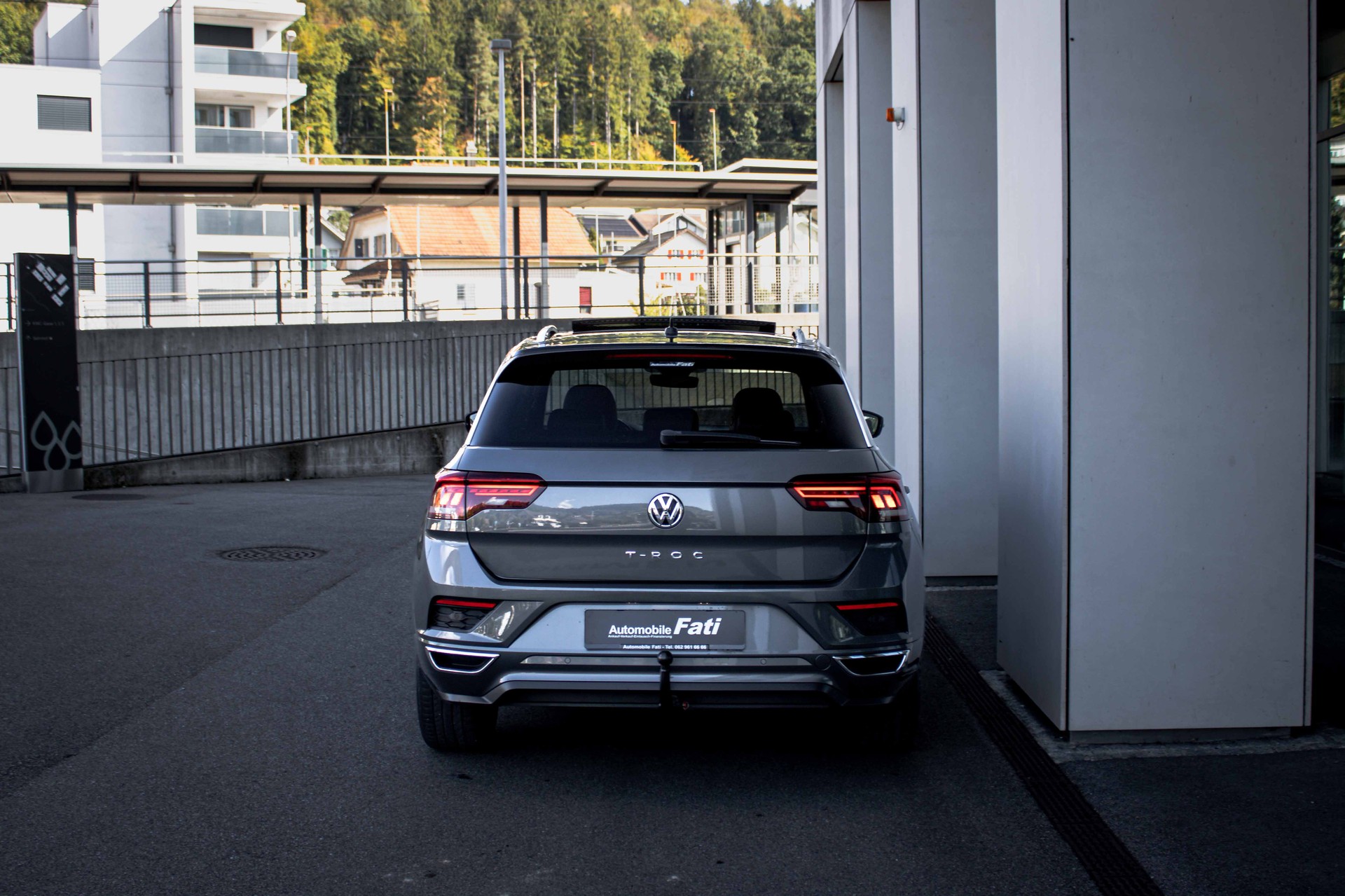 VW T-Roc 1.5 TSI EVO Sport R Line DSG-image-3