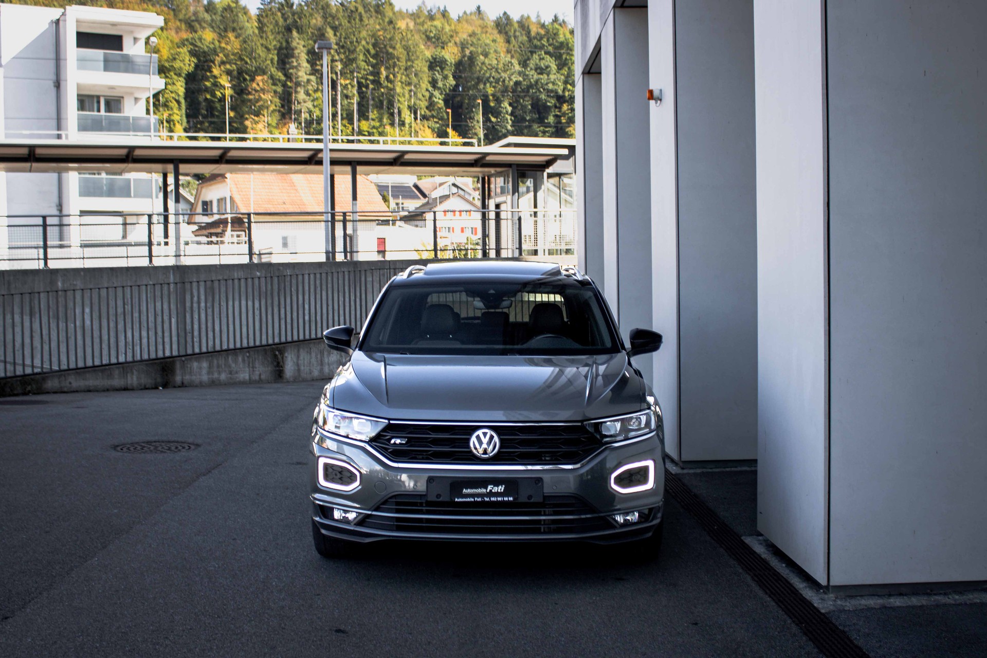 VW T-Roc 1.5 TSI EVO Sport R Line DSG-image-2