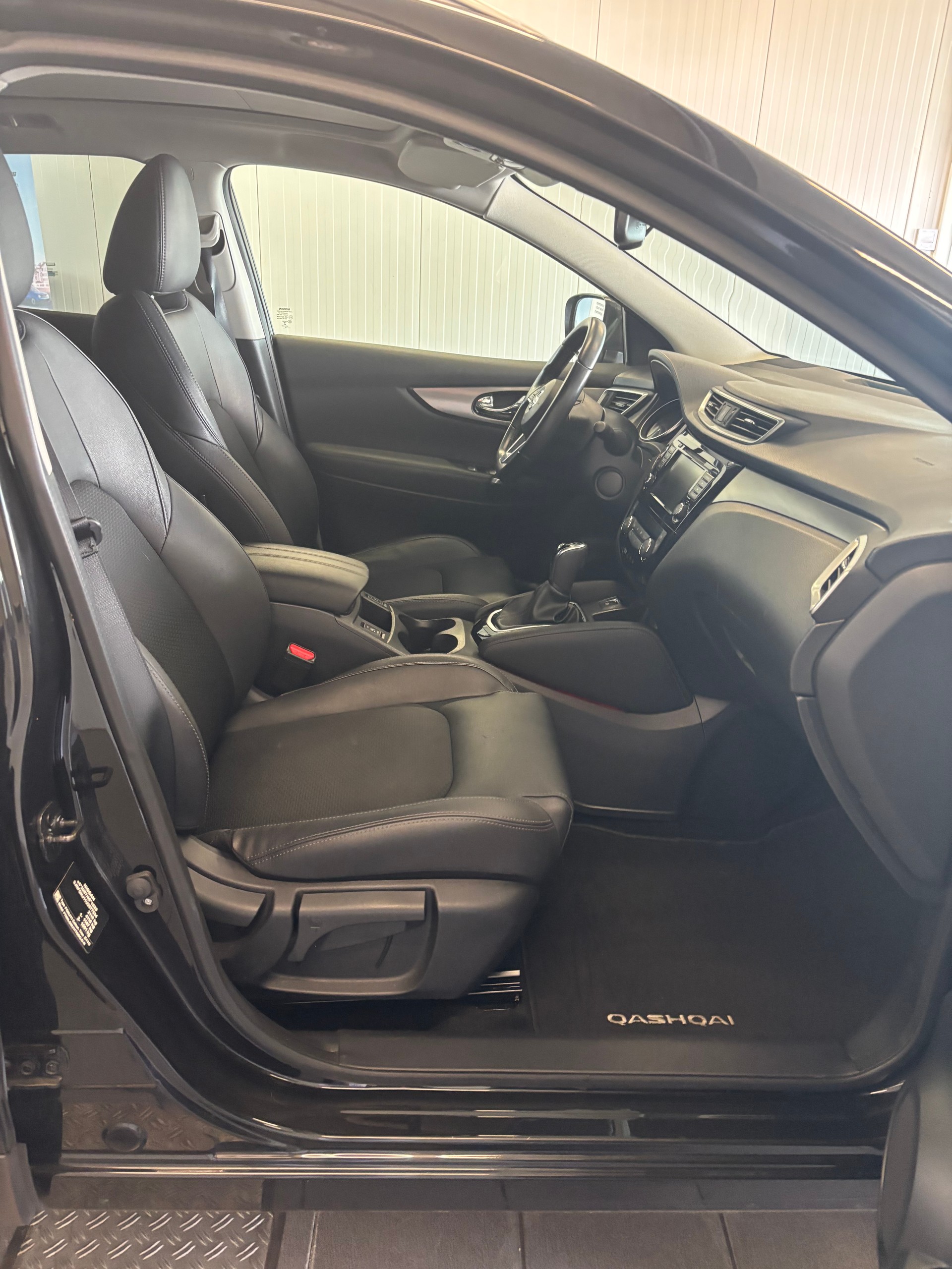 NISSAN Qashqai 1.7 dCi tekna+ Xtronic ALL-MODE 4x4-image-11