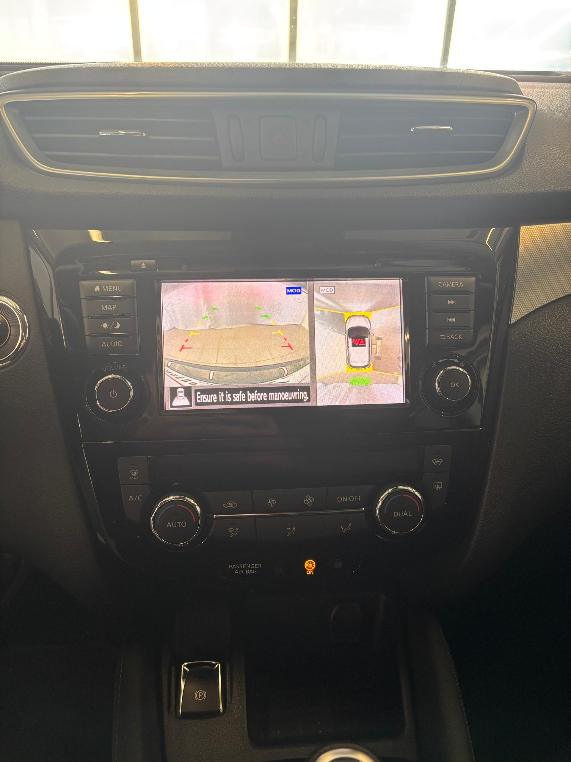 NISSAN Qashqai 1.7 dCi tekna+ Xtronic ALL-MODE 4x4-image-9