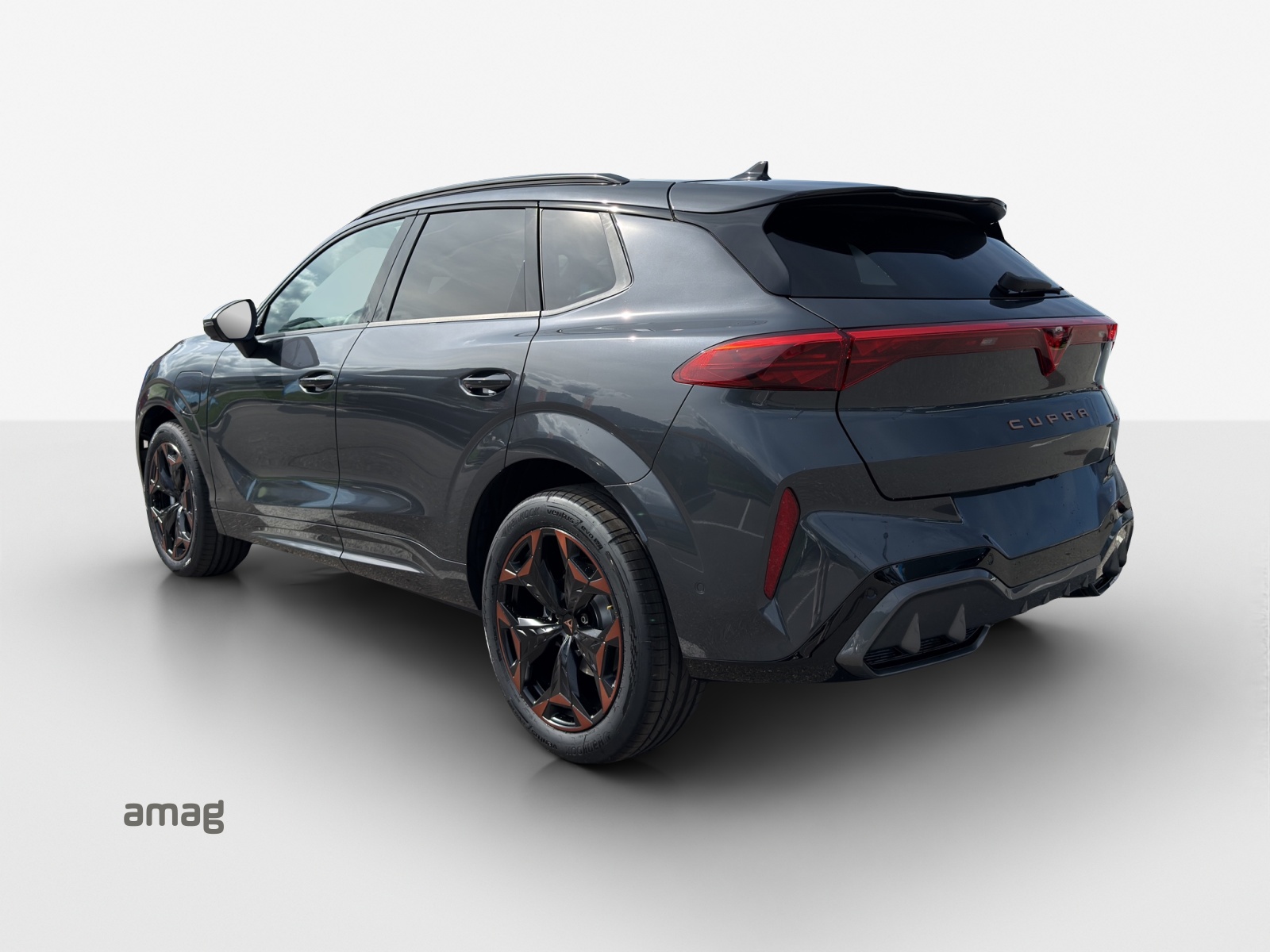 CUPRA Terramar 1.5 eHybrid DSG-image-2