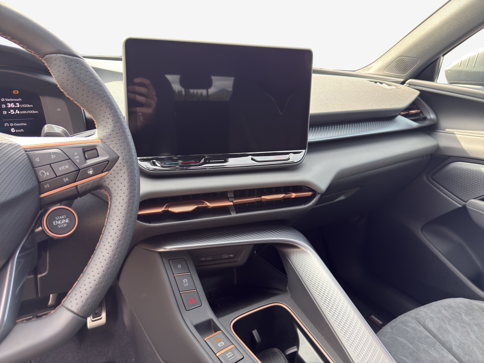 CUPRA Terramar 1.5 eHybrid DSG-image-10