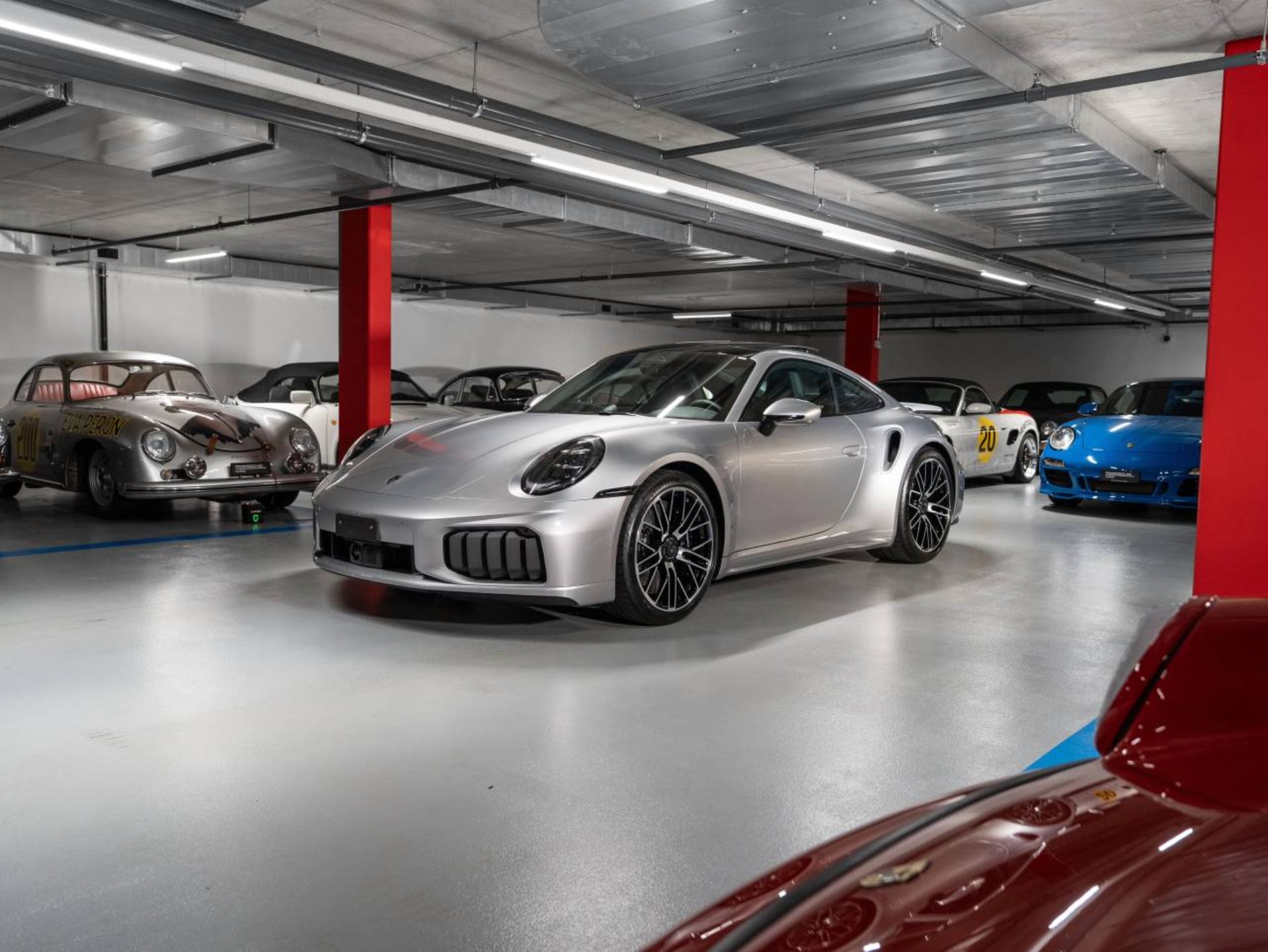 PORSCHE 911 Turbo S-image-0