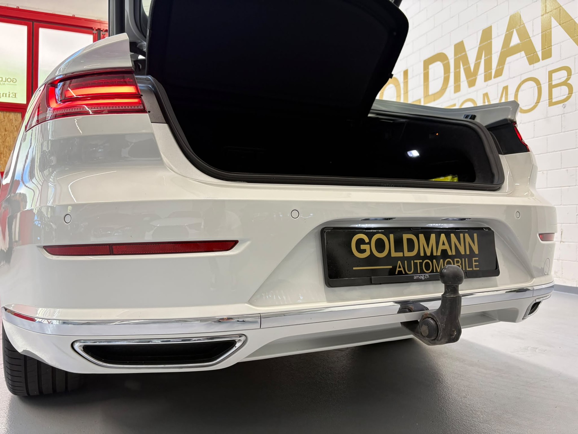 VW Arteon 2.0 TDI SCR BMT Elegance 4Motion DSG-image-21