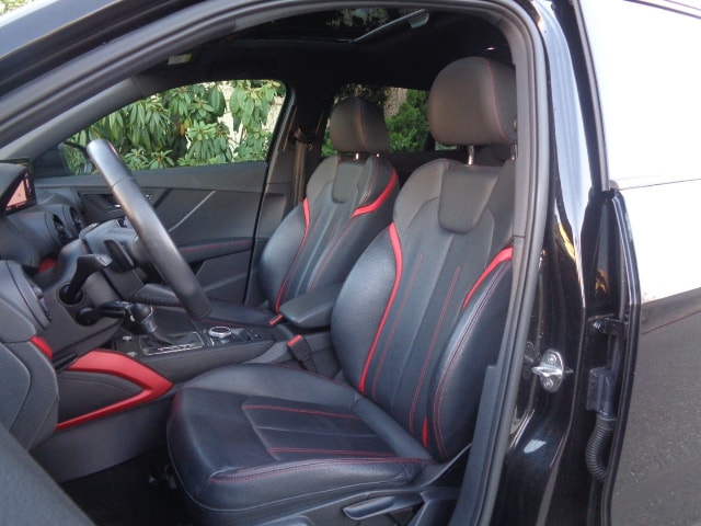 AUDI Q2 2.0 TFSI sport quattro S-tronic-image-6