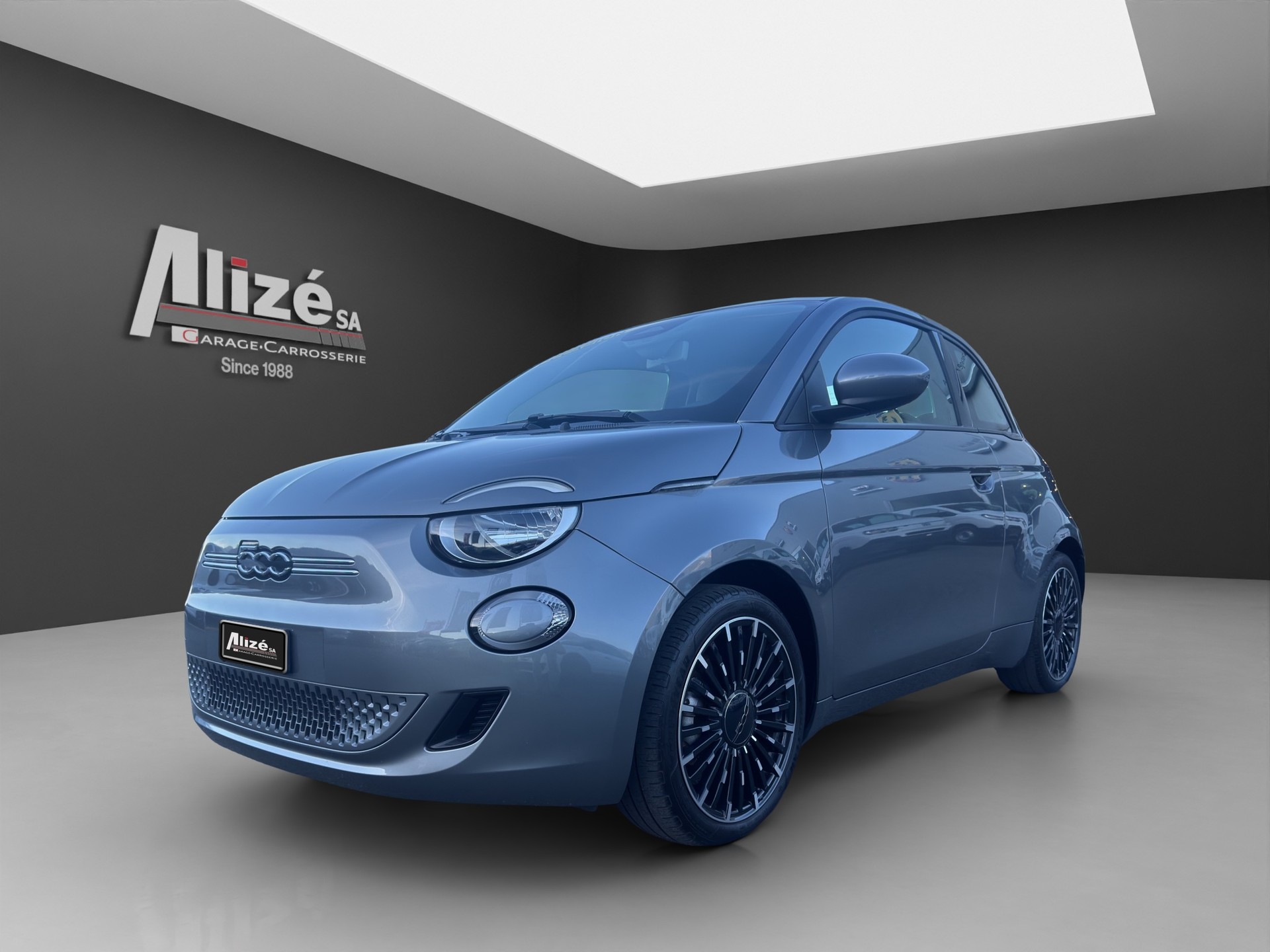 FIAT 500 electric 87 kW Icon-image-2