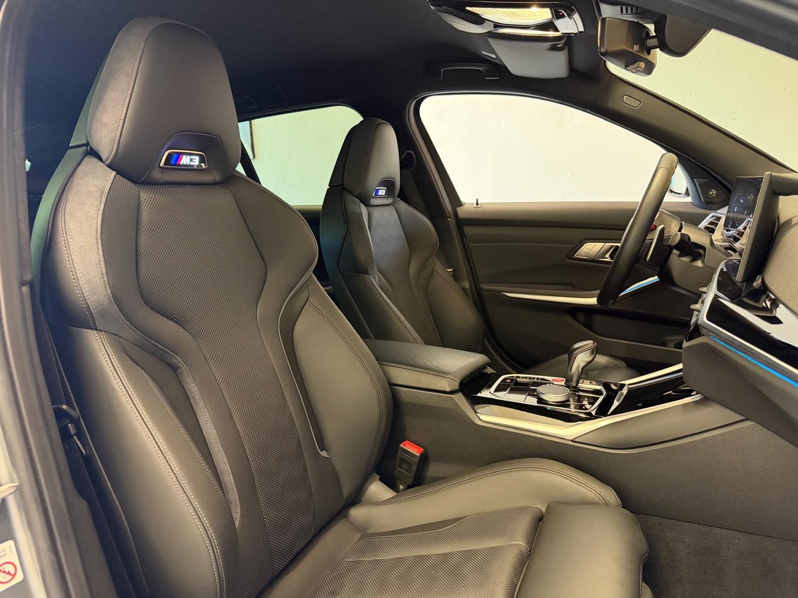 BMW M3 Touring Competition M xDrive INDIVIDUAL FROZEN PURE GREY-image-22