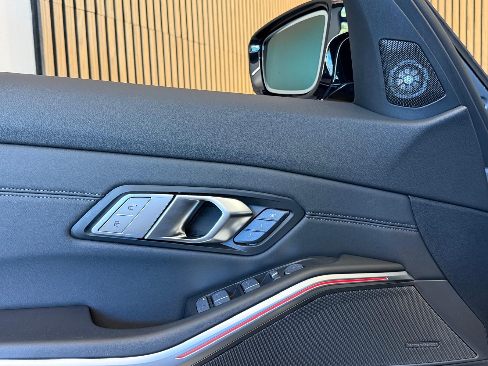 BMW M3 Touring Competition M xDrive INDIVIDUAL FROZEN PURE GREY-image-12