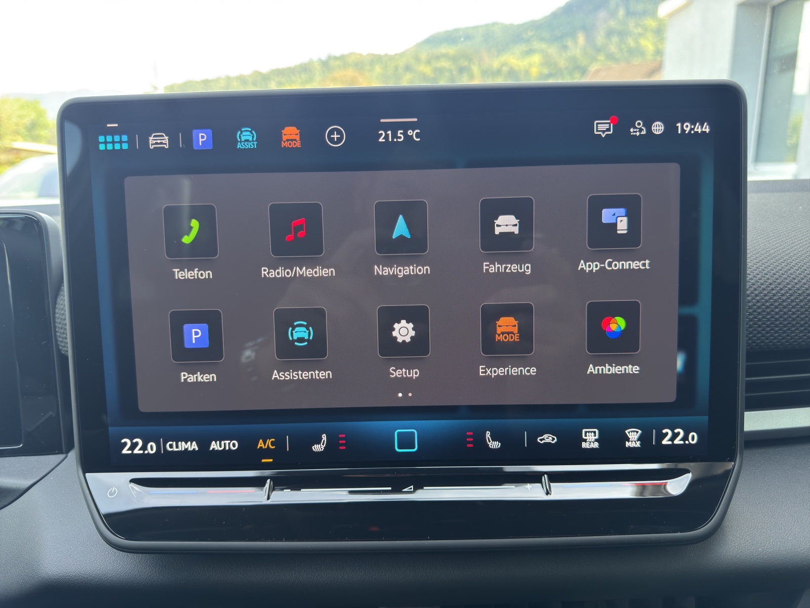 VW T-Roc 1.5 eTSI mHEV R-Line DSG-image-19