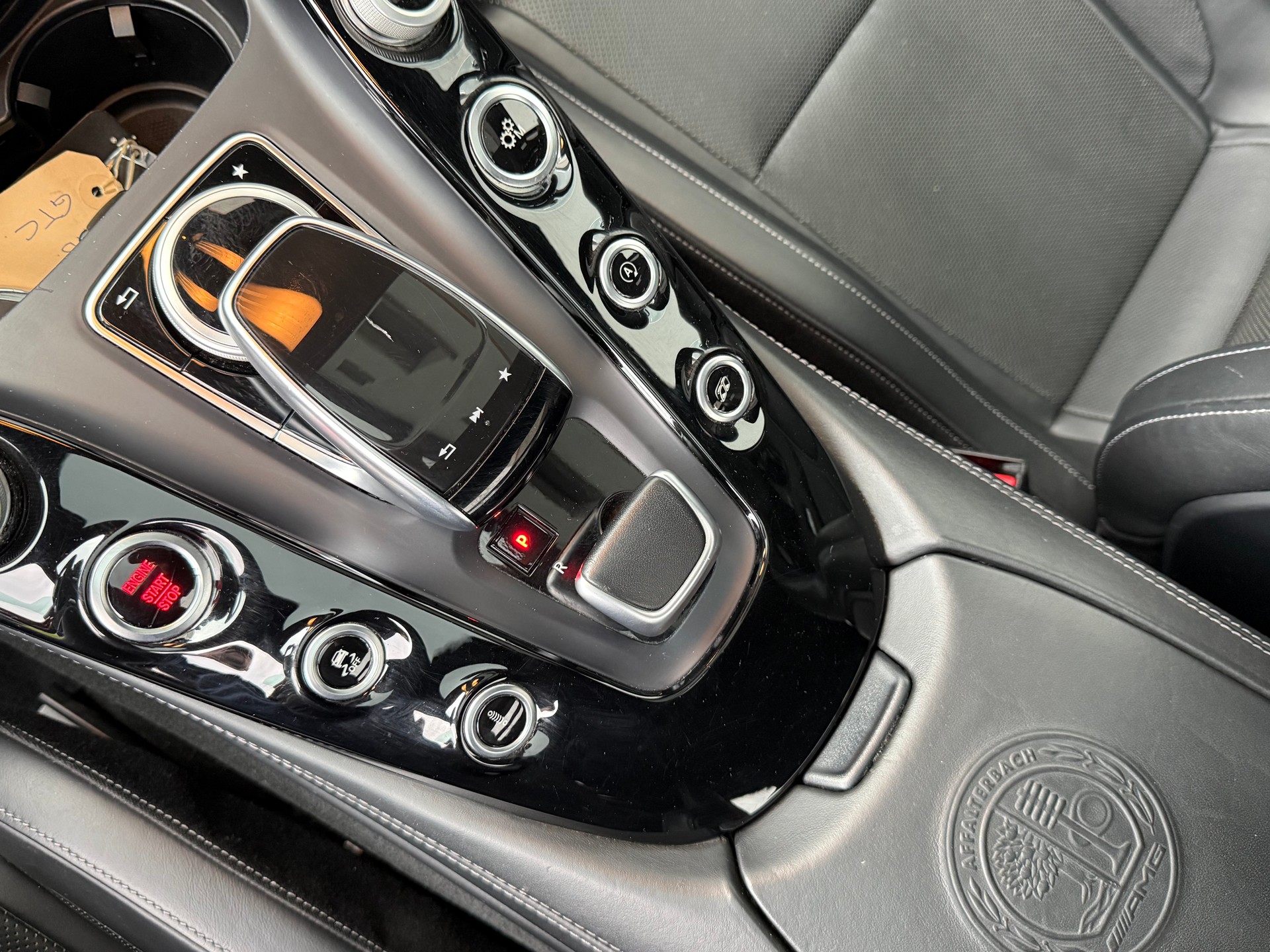 MERCEDES-BENZ AMG GT C Speedshift DCT-image-7