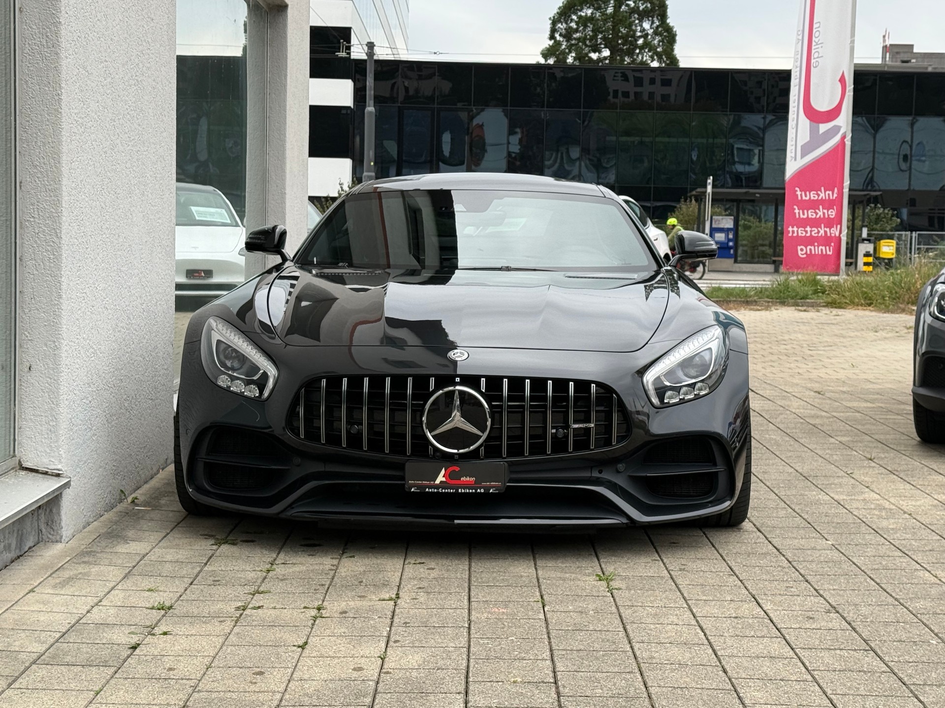 MERCEDES-BENZ AMG GT C Speedshift DCT-image-2