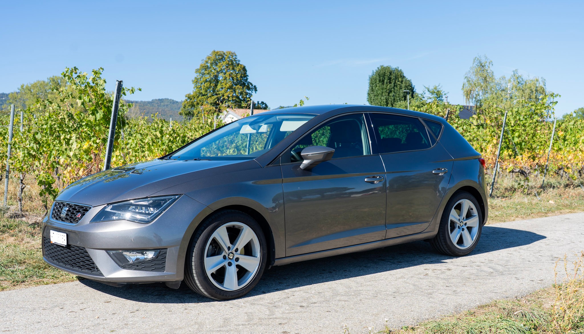 Car photo
