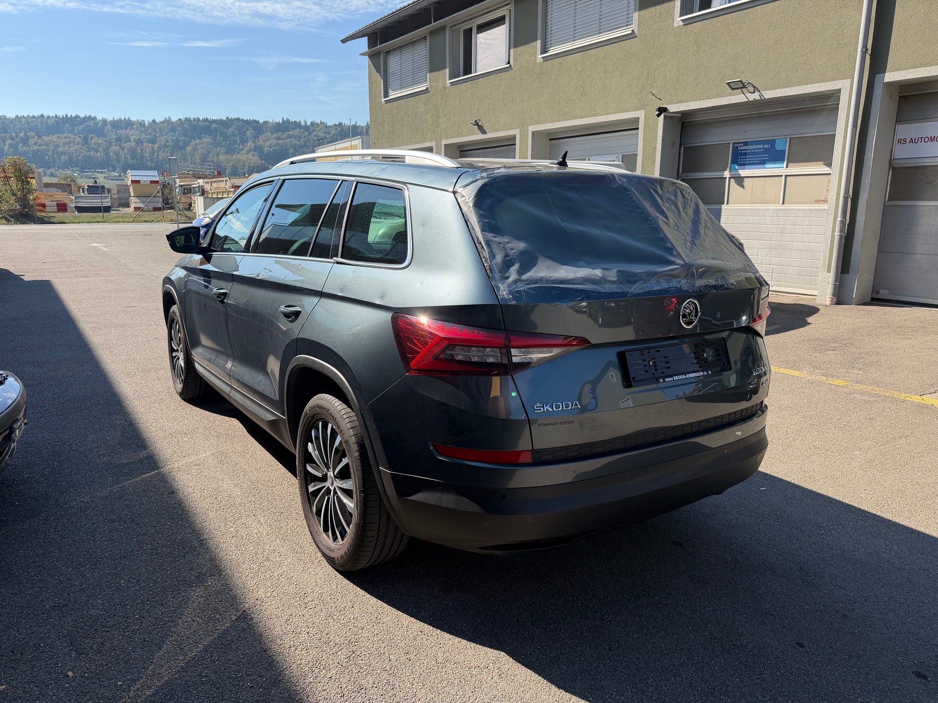 SKODA Kodiaq 2.0 TSI Ambition 4x4-image-6