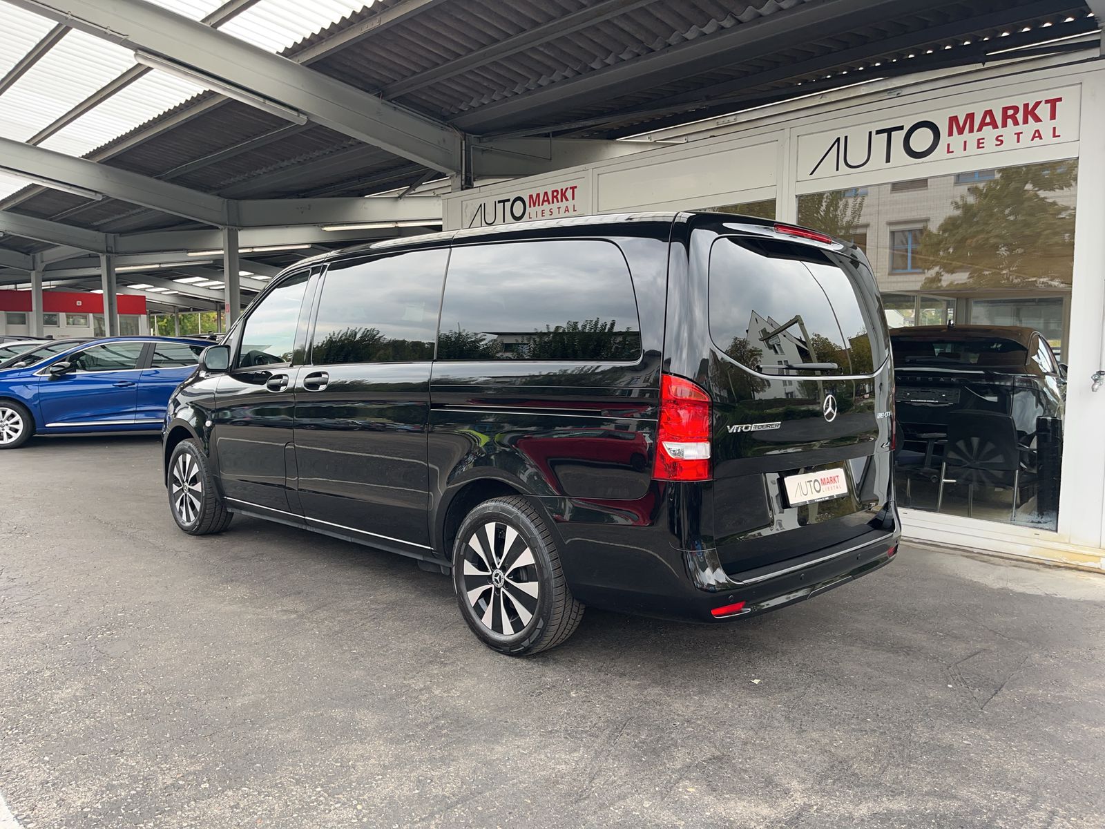 MERCEDES-BENZ Vito 116 CDI Lang Select Tourer 4Matic 9G-Tronic-image-1