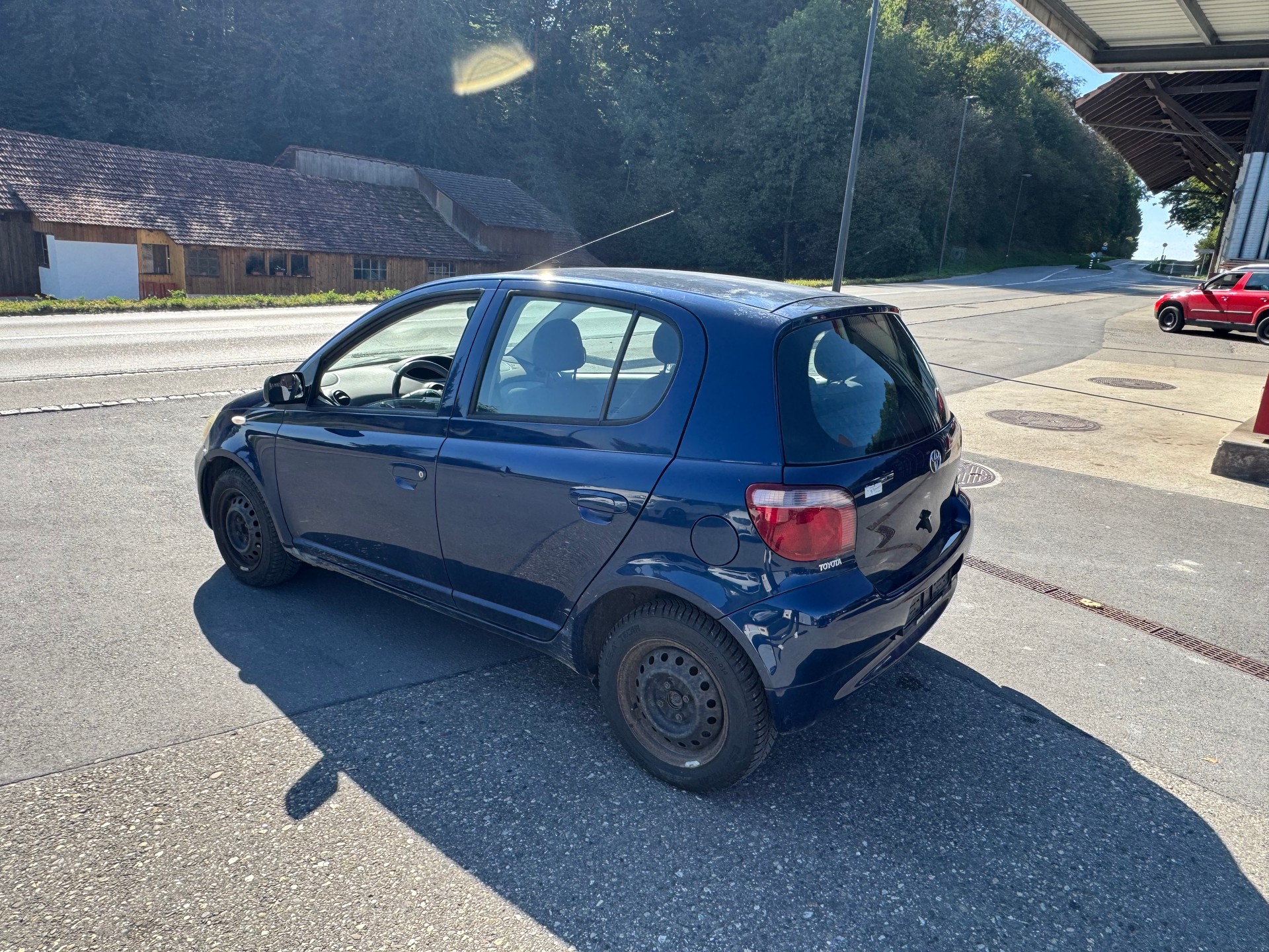 TOYOTA Yaris 1.3 Linea Sol-image-5