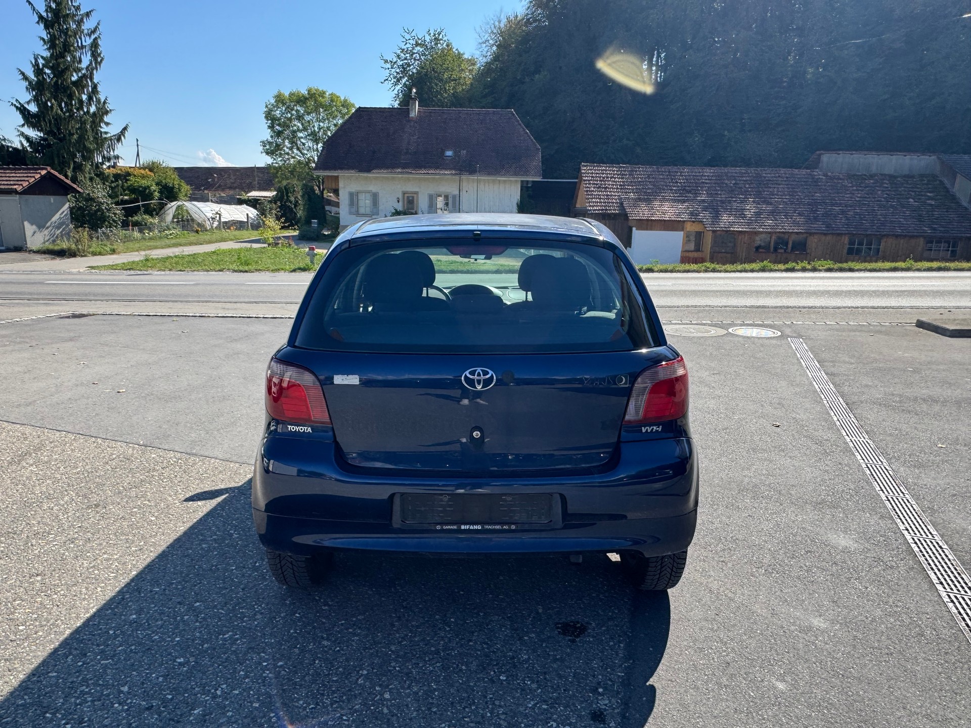 TOYOTA Yaris 1.3 Linea Sol-image-4