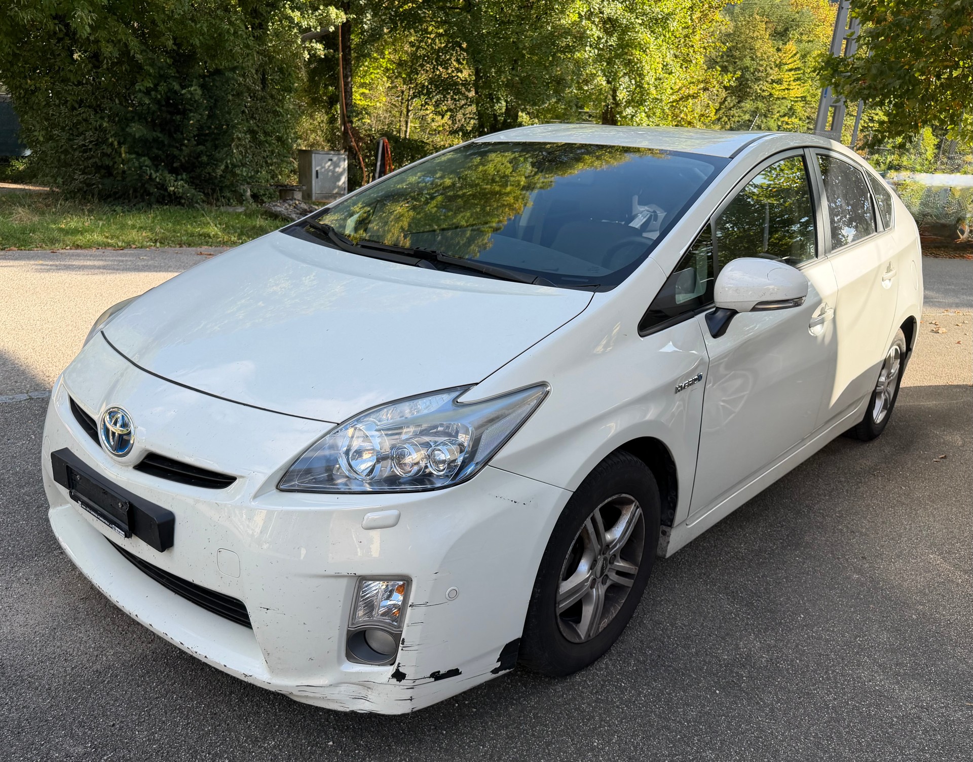 TOYOTA Prius 1.8 16V HSD Luna-image-2