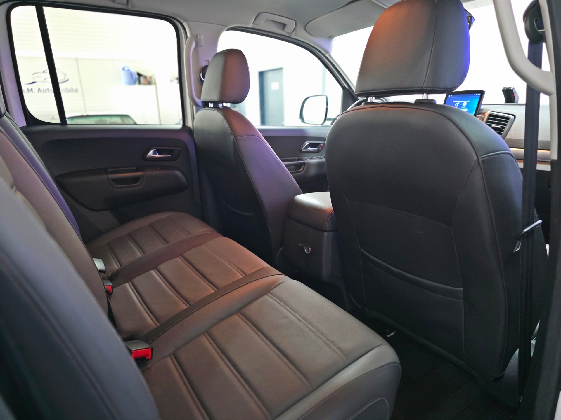 VW Amarok 3.0TDI Highline 4Motion Automatic-image-14