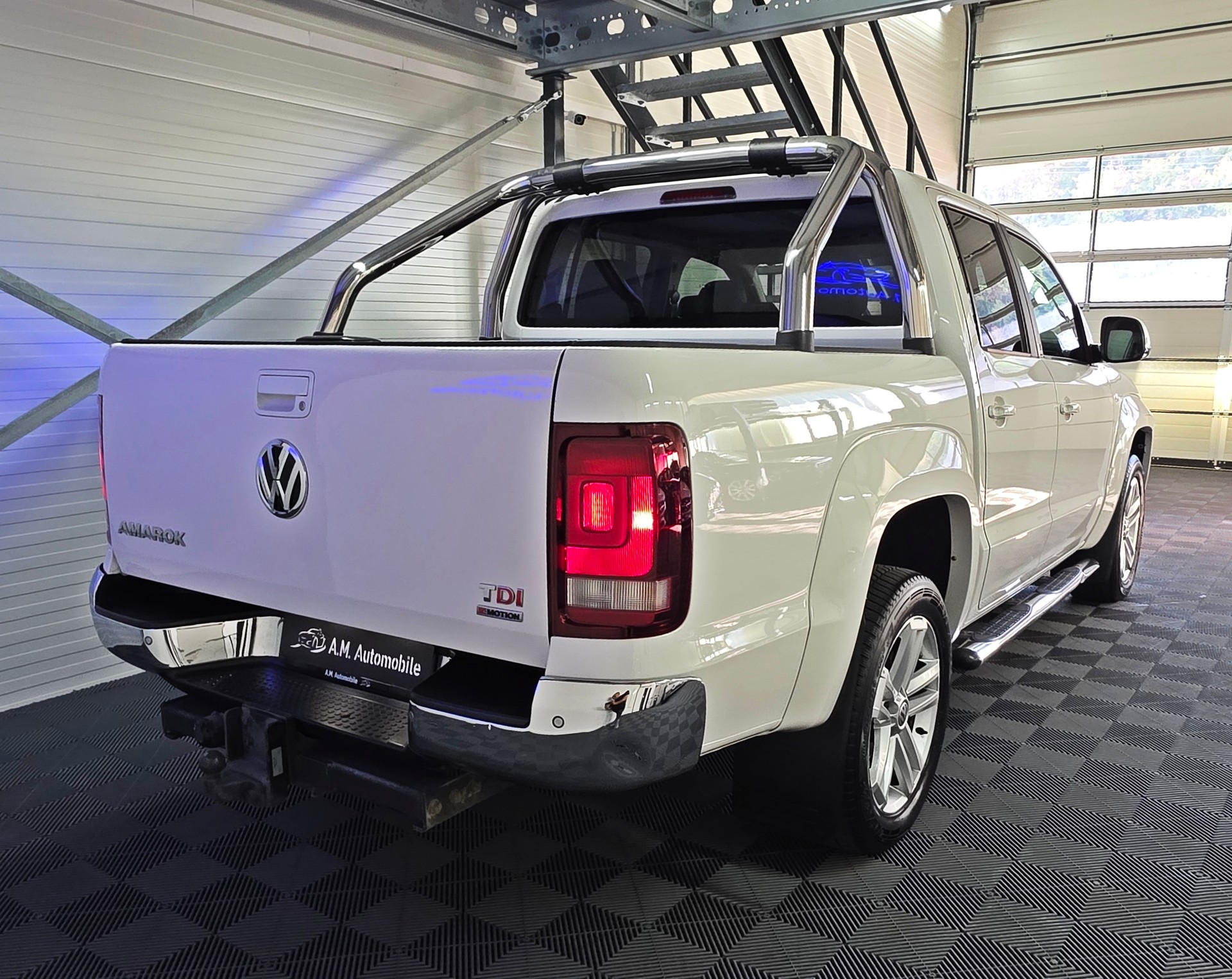 VW Amarok 3.0TDI Highline 4Motion Automatic-image-4