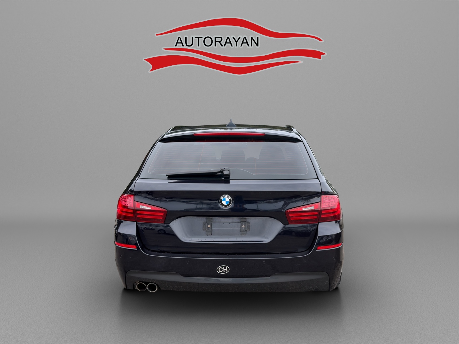 BMW 528i Touring xDrive-image-3
