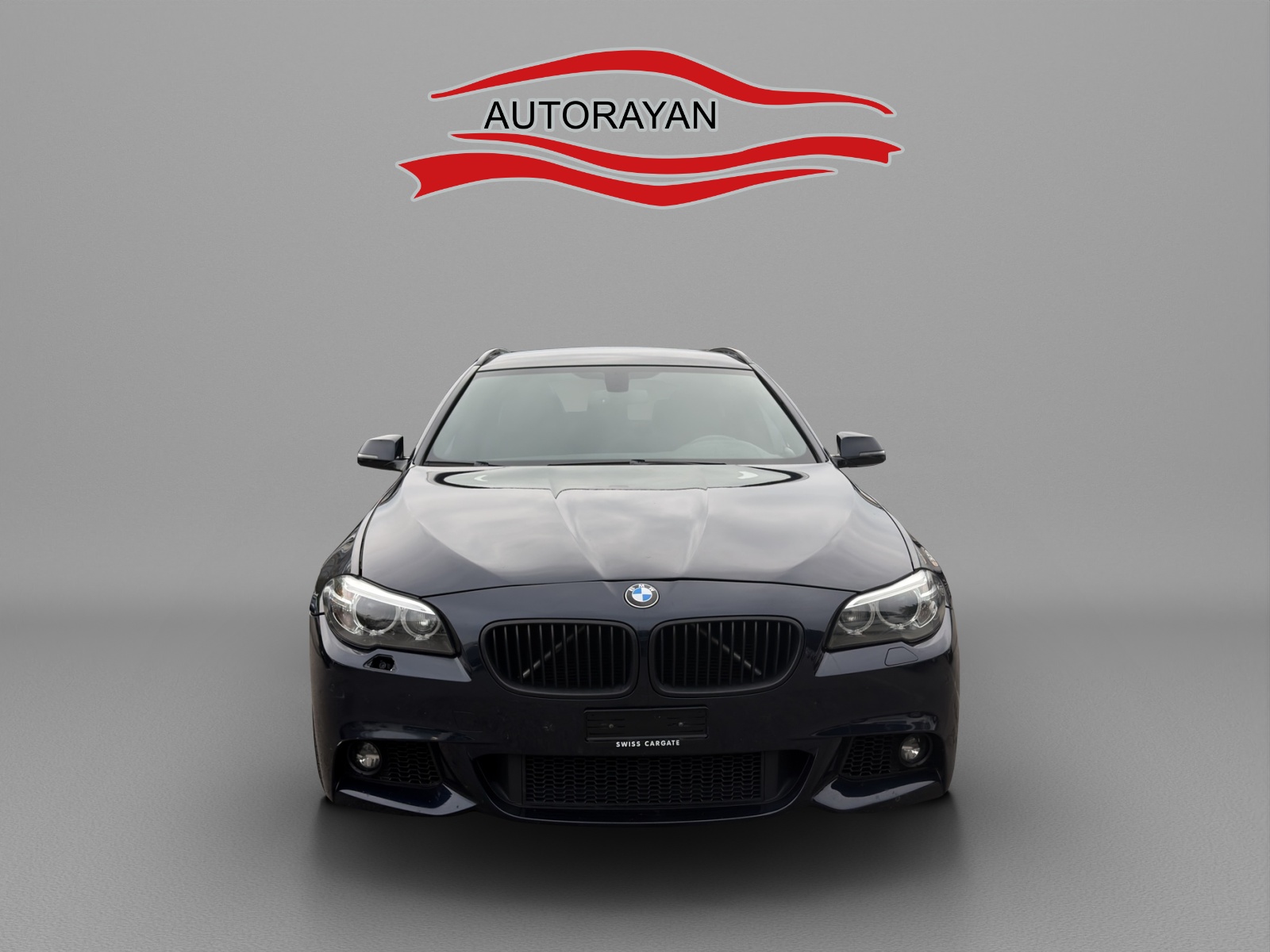 BMW 528i Touring xDrive-image-0