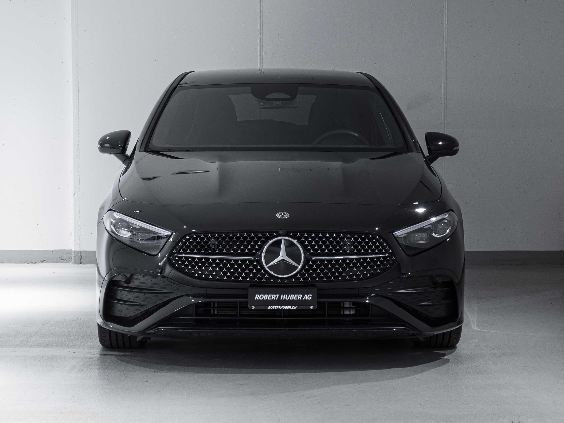 MERCEDES-BENZ A 250 4MATIC-image-2