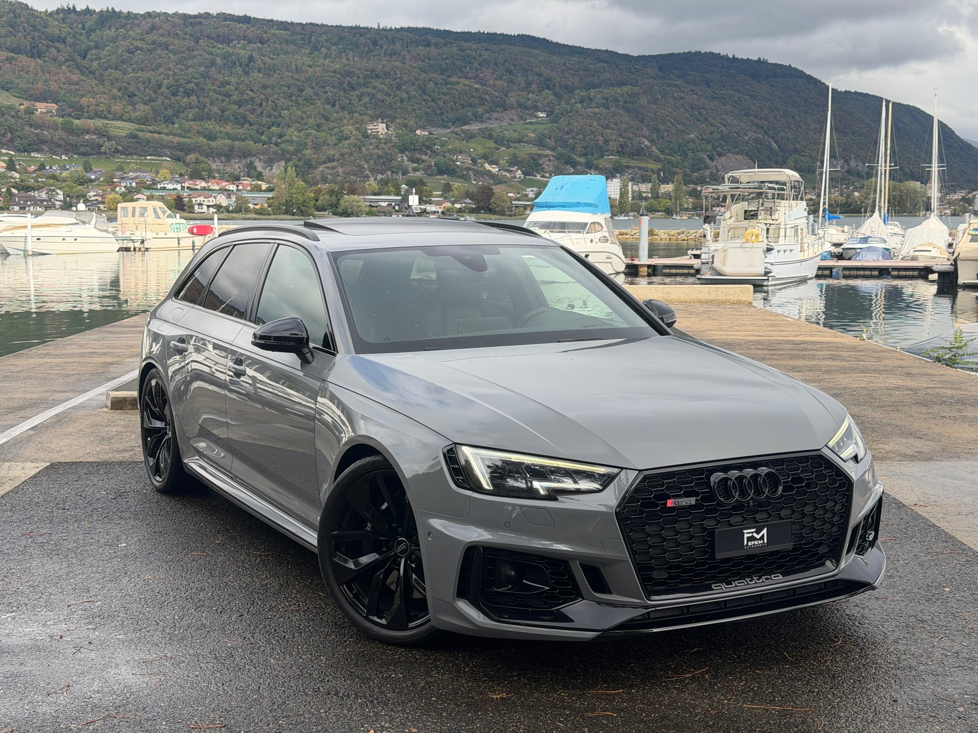 AUDI RS4 Nardo Grey-image-0