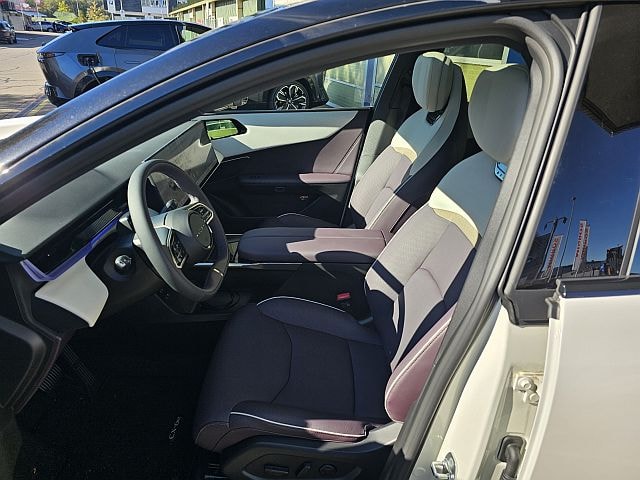 MAZDA CX-6e Takumi Plus-image-9