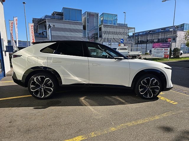 MAZDA CX-6e Takumi Plus-image-3